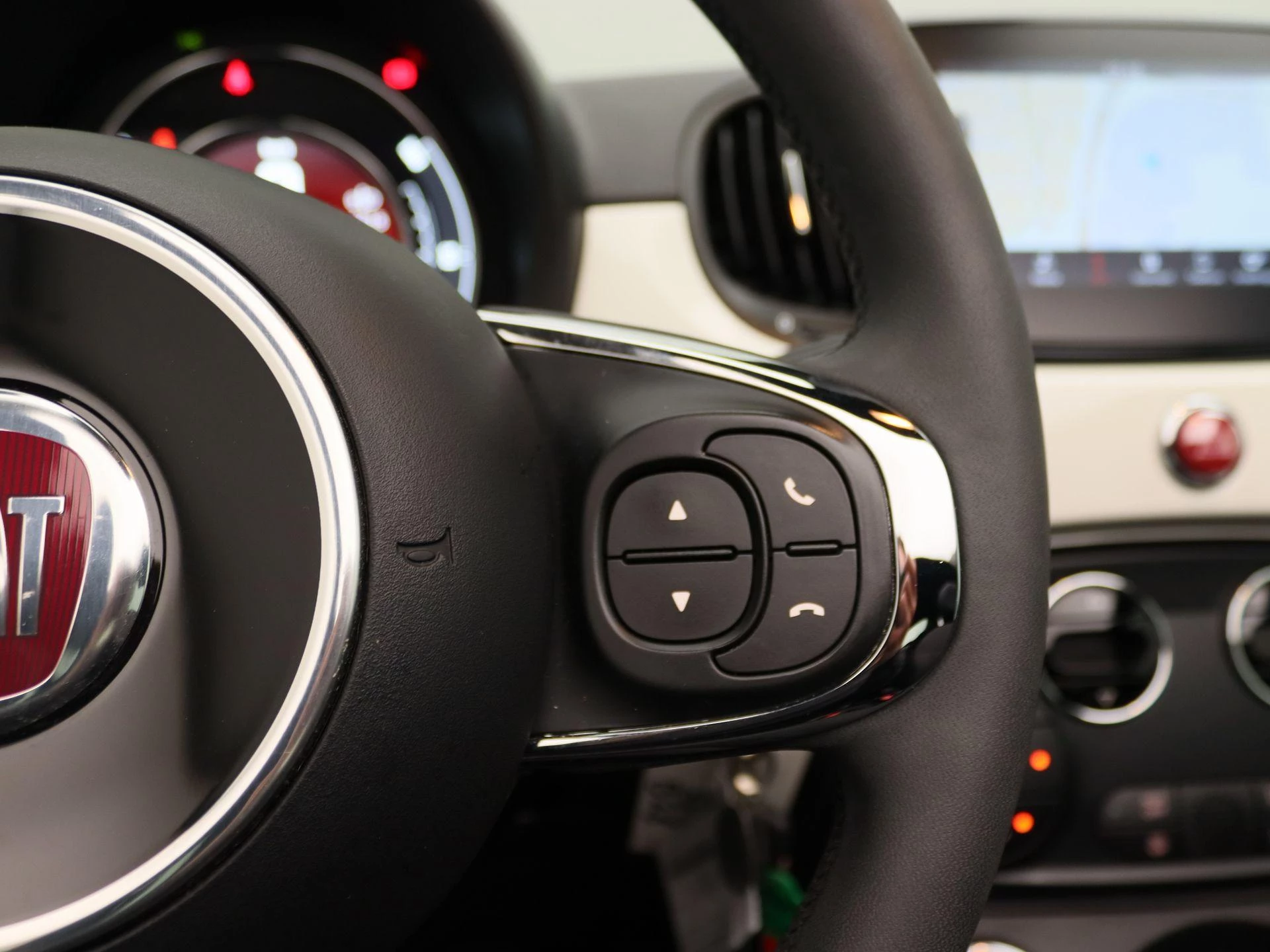 Fiat-500C-image-18