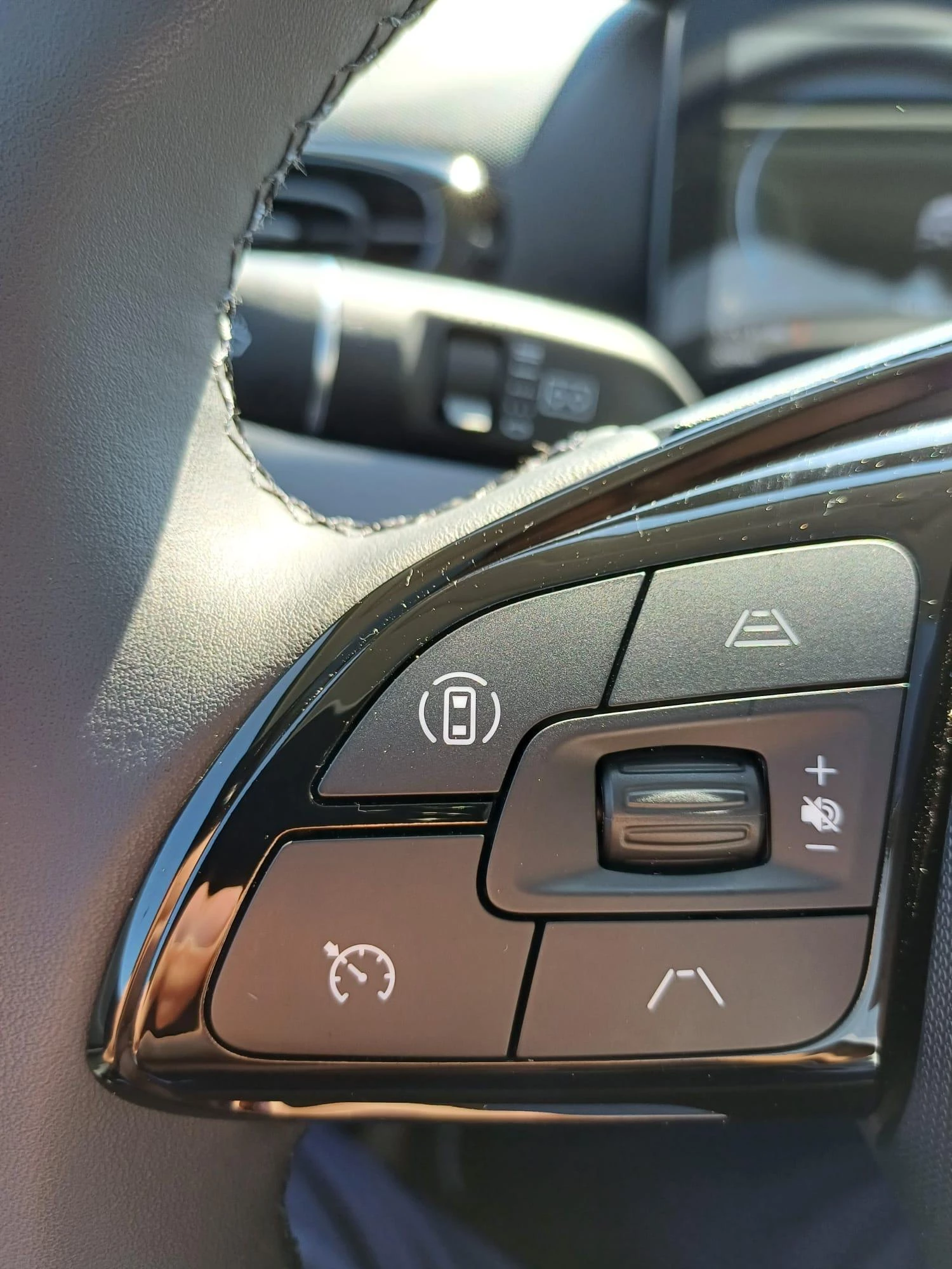 Leapmotor-T03-image-5