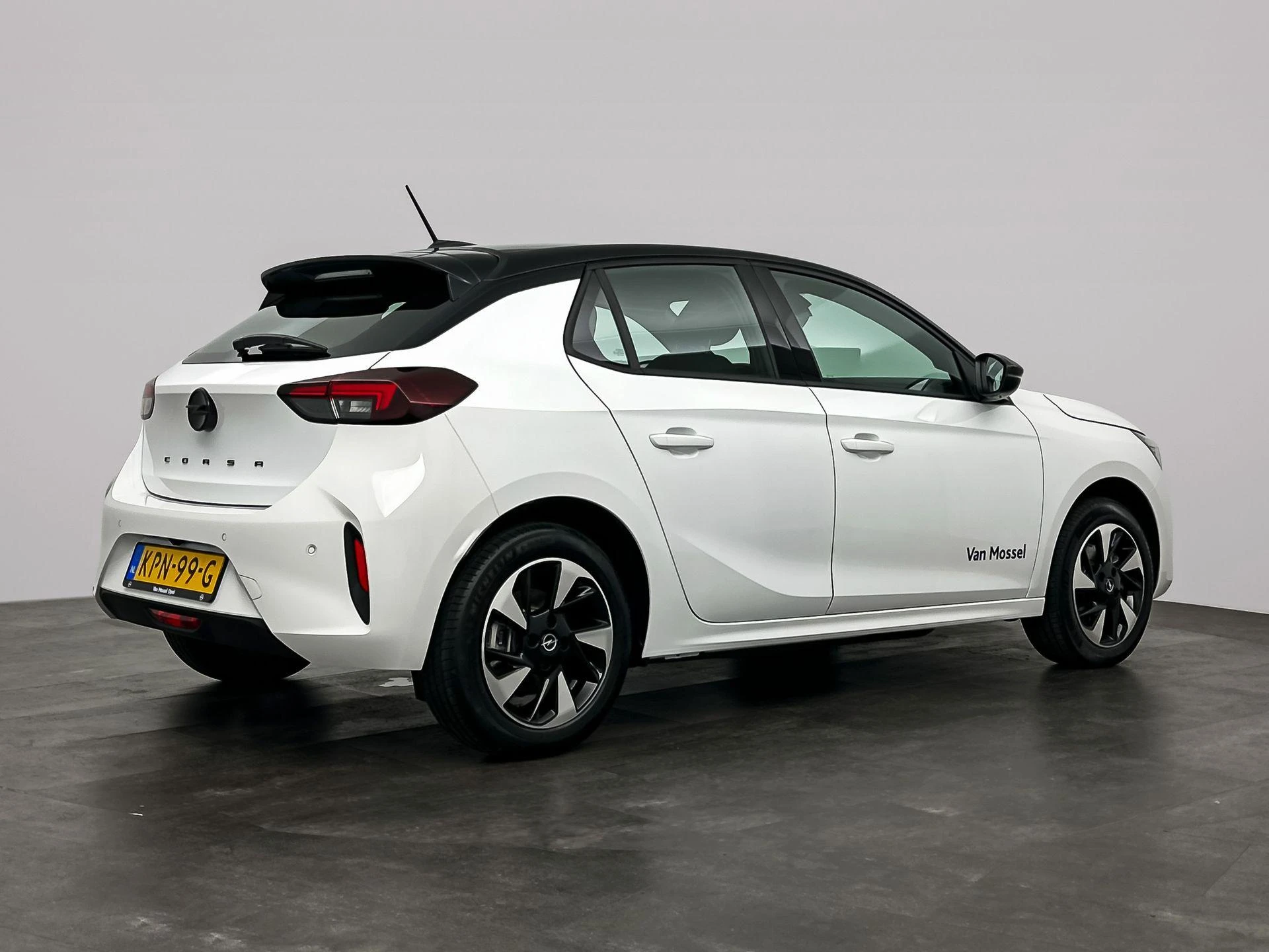 Opel-Corsa-e-image-1
