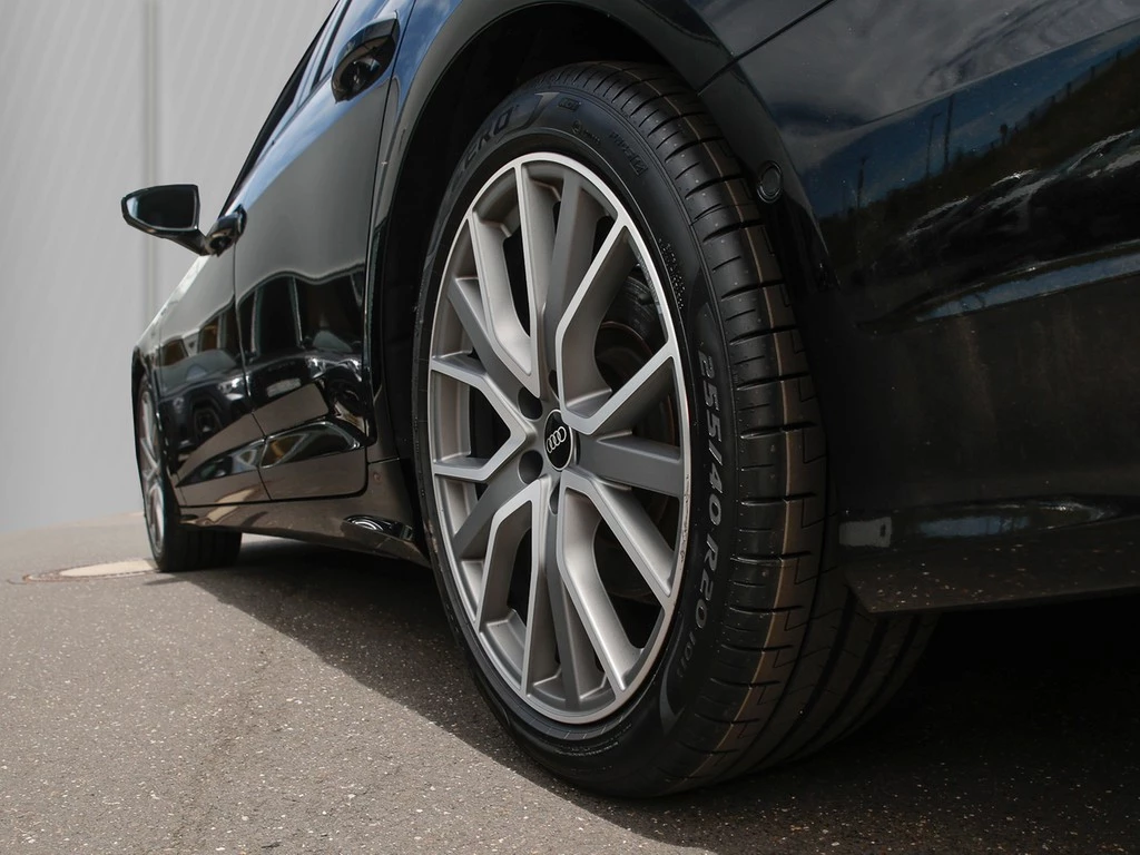 Audi A6 Avant 50 TDI S line Panorama ACC Kamera PDC+