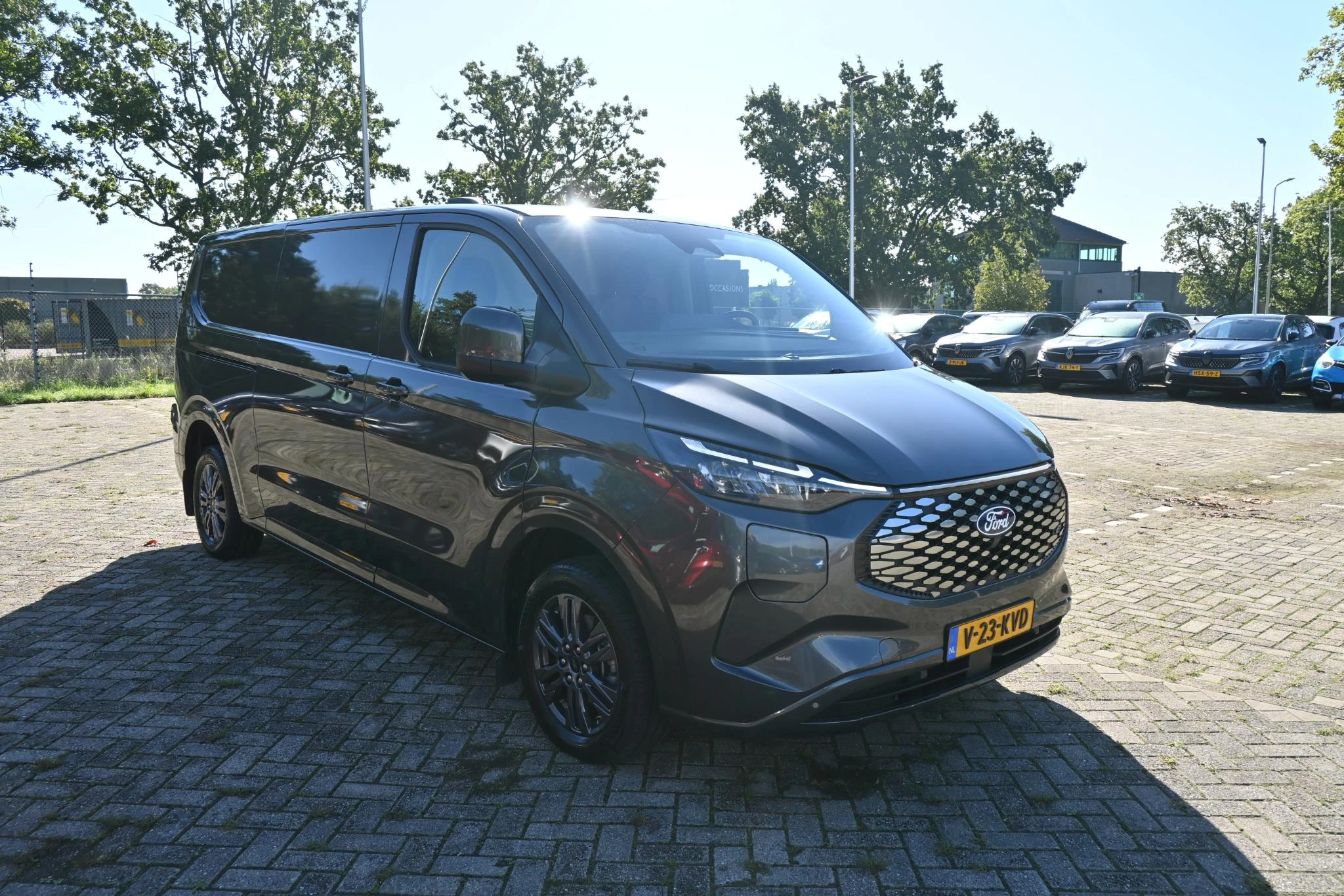 Ford-E-Transit-image-2