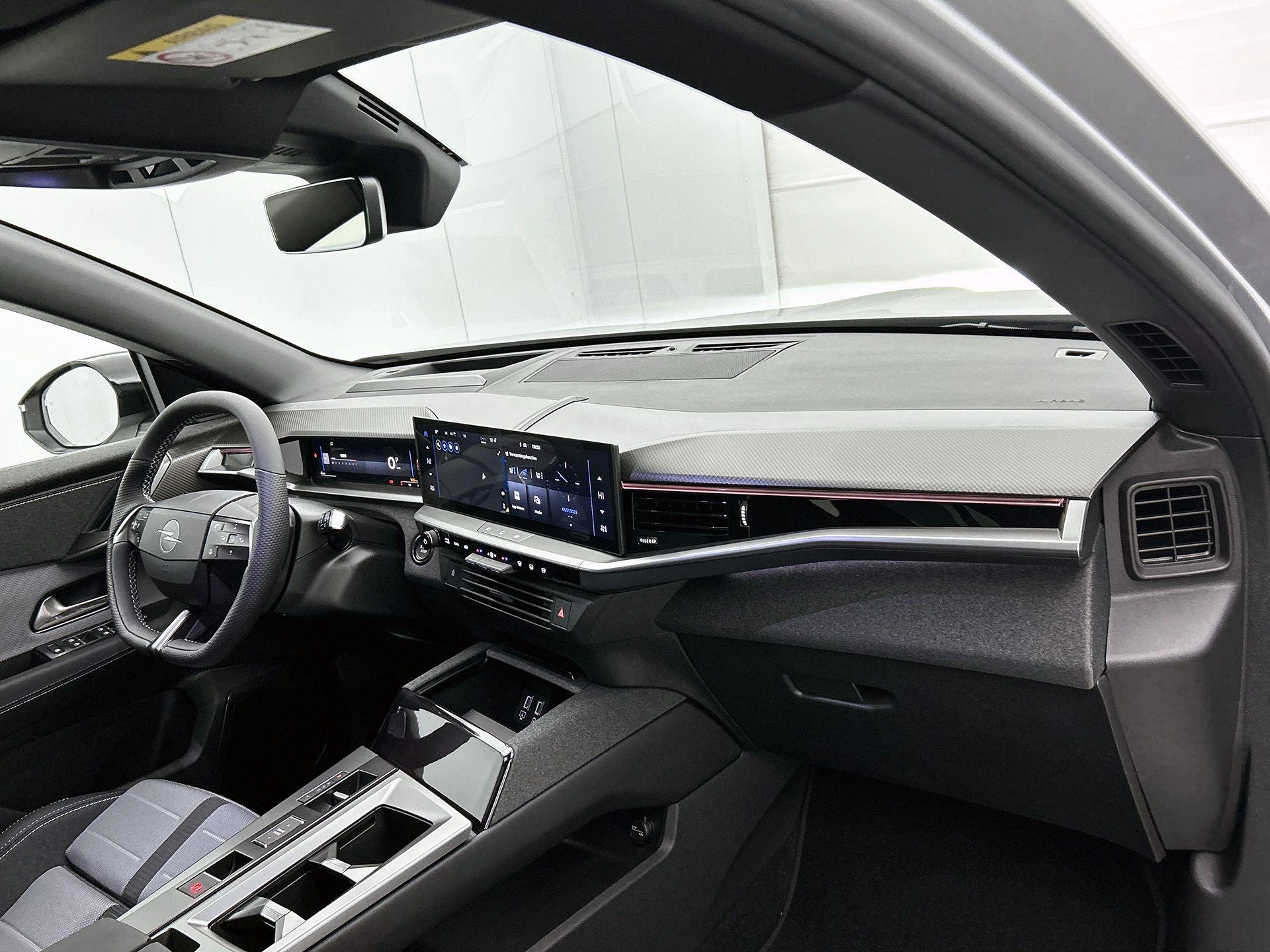 Opel-Grandland-image-17