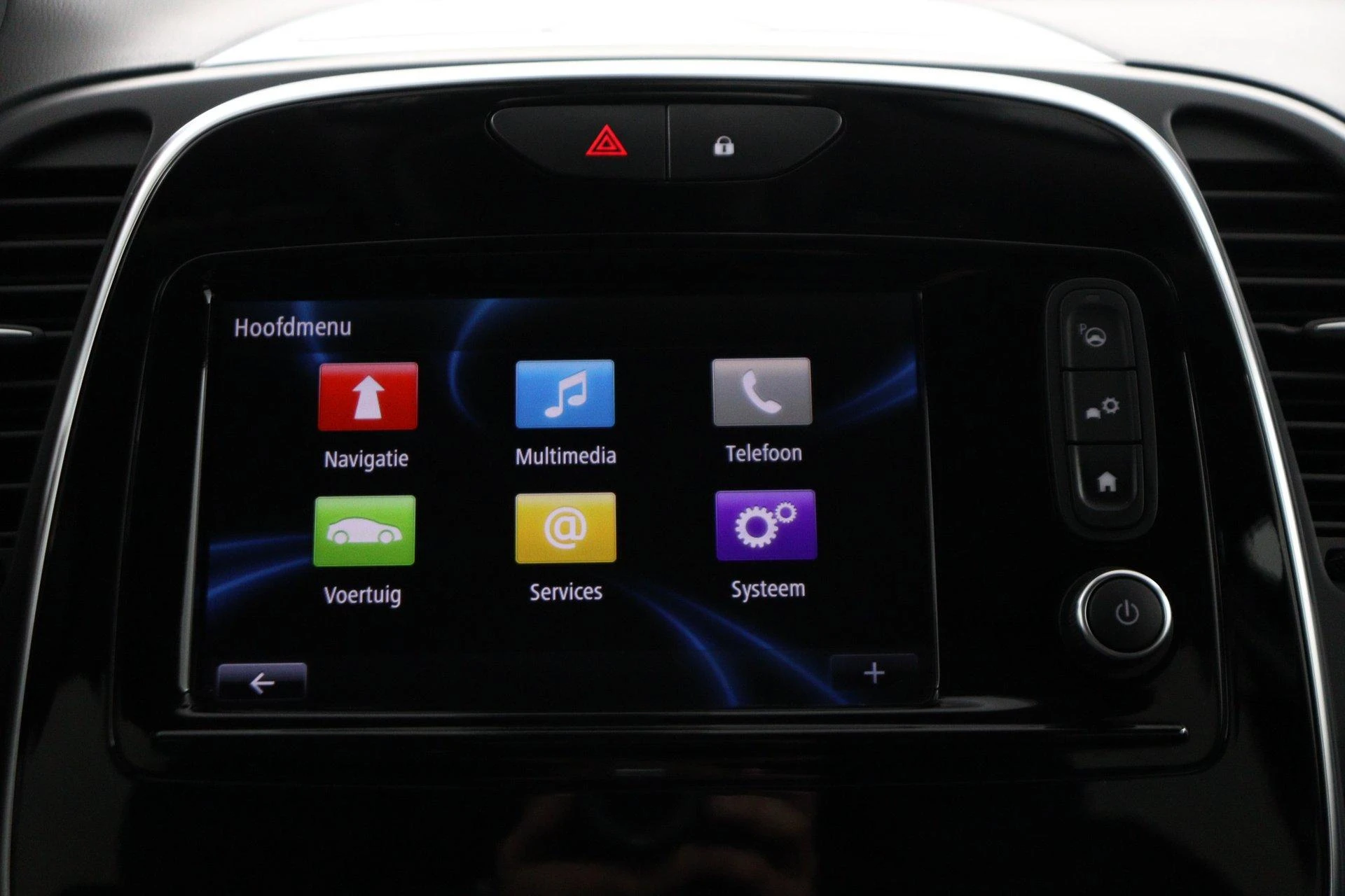 Renault-Captur-image-39