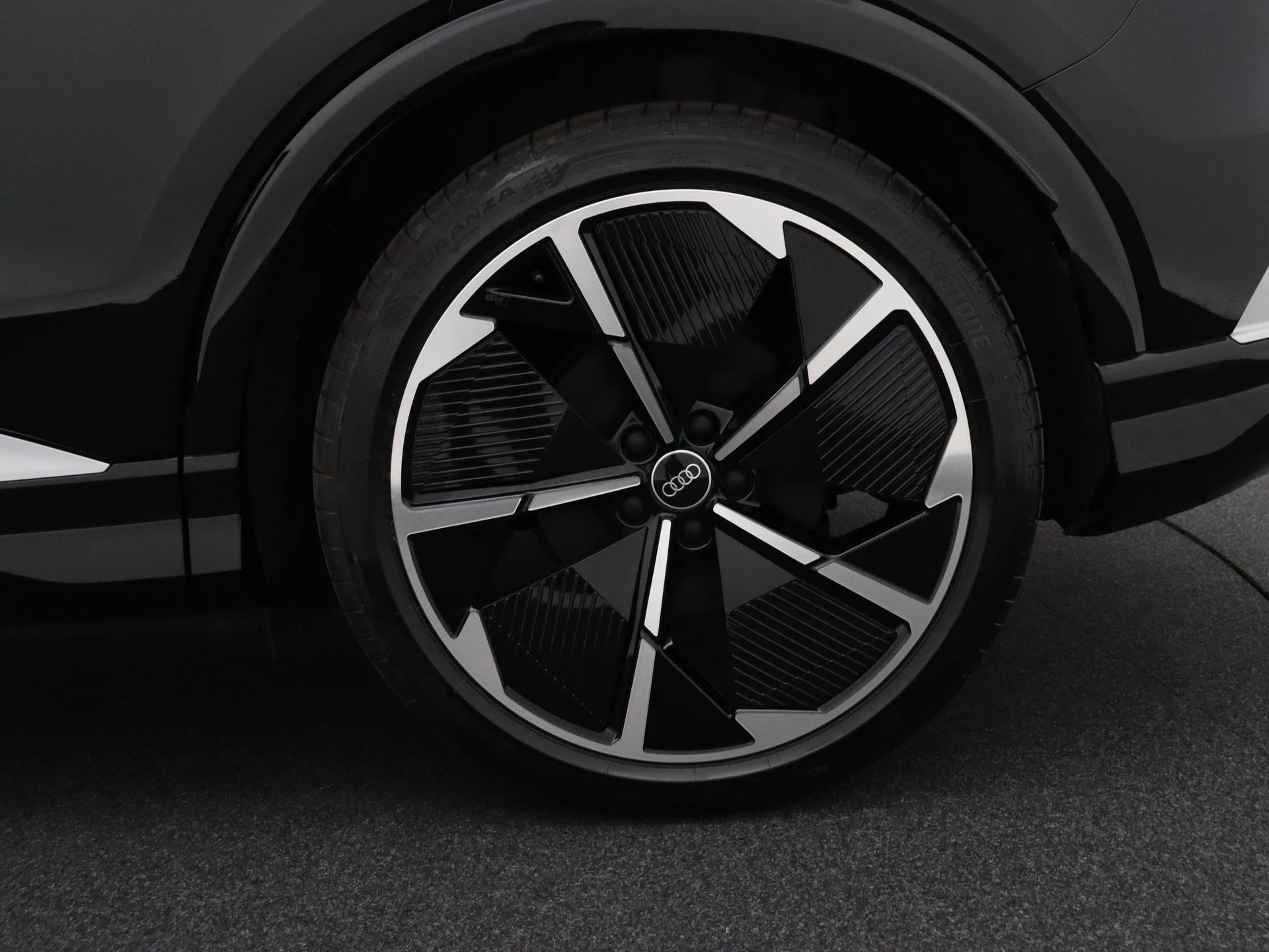 Audi Q4 e-tron 35 S edition 55 kWh