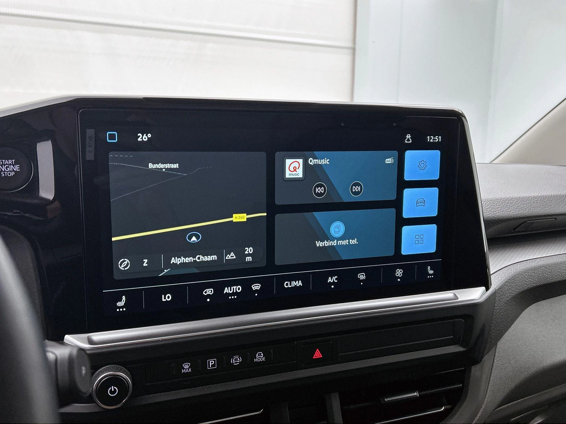 Volkswagen-e-Transporter-image-23