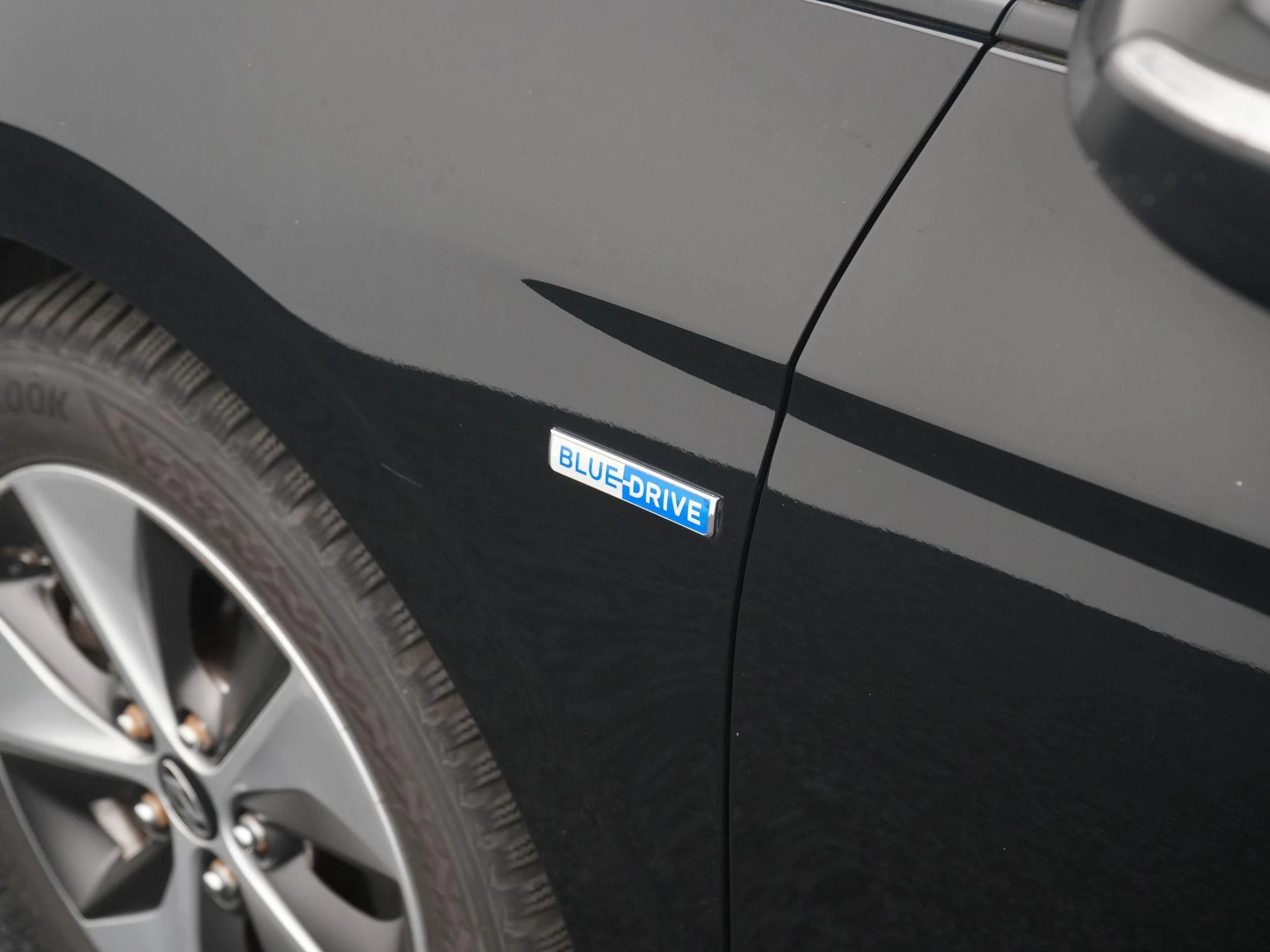 Hyundai-IONIQ-image-37