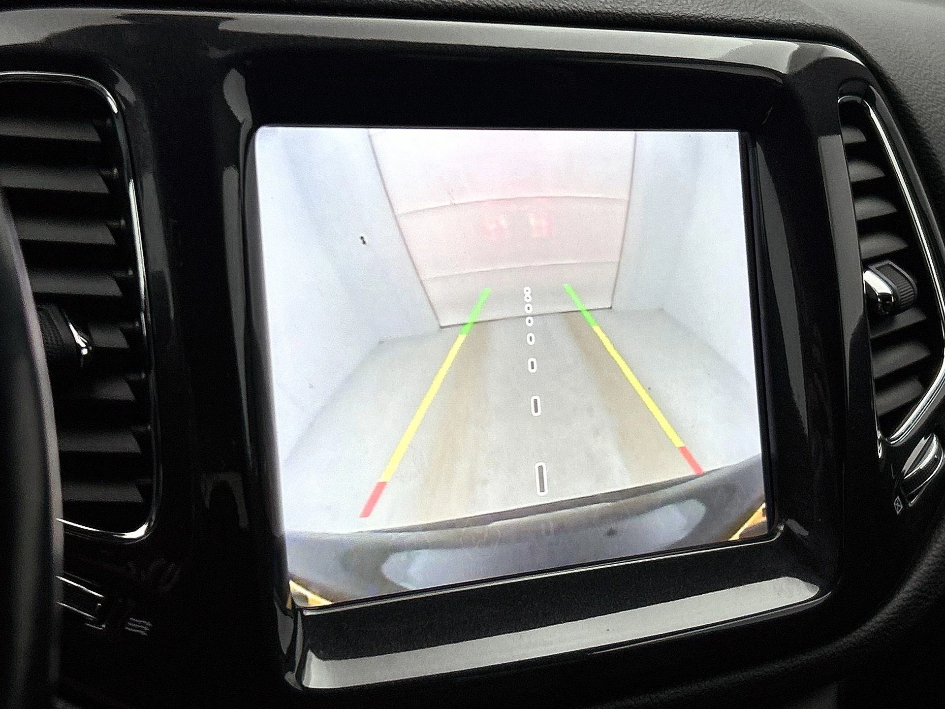 Jeep-Compass-image-21