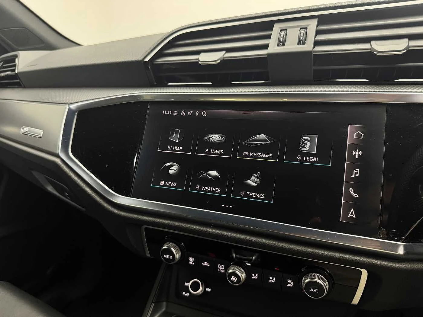 Audi-Q3-image-23