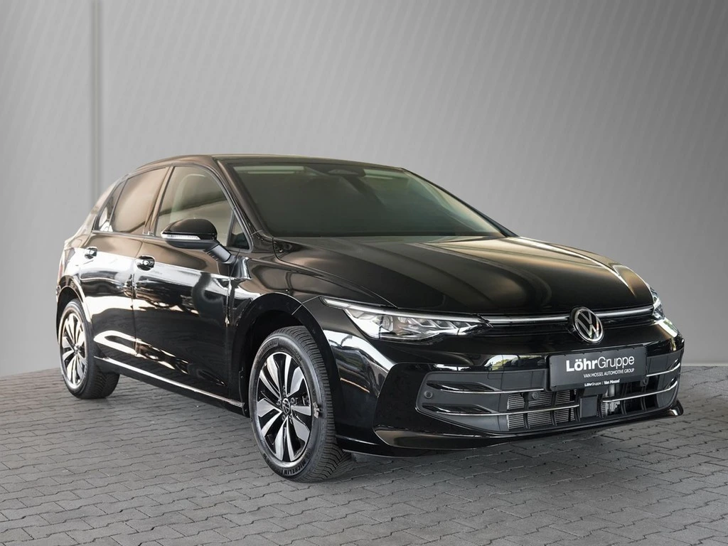 Volkswagen-Golf-image-2