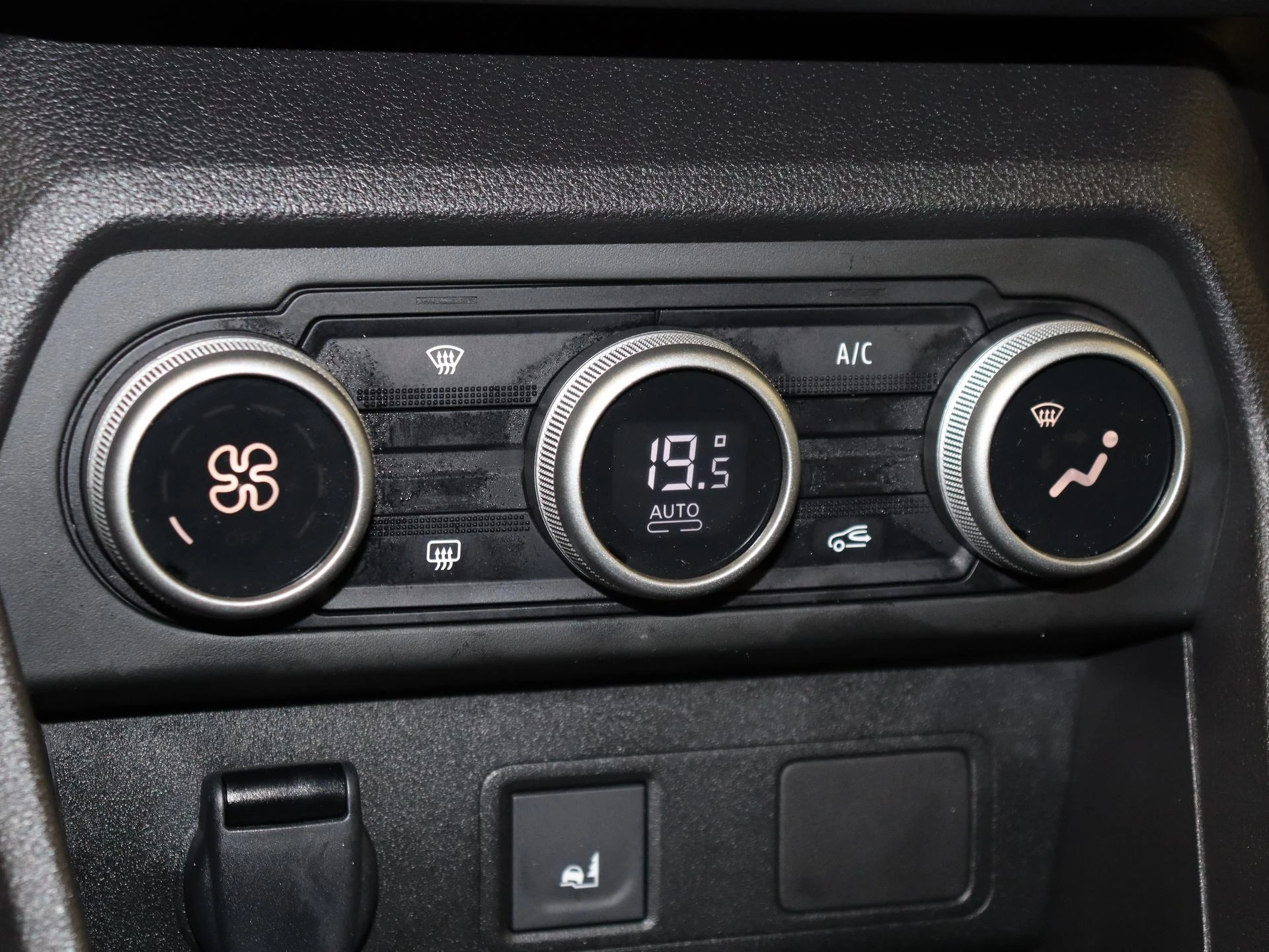 Dacia-Jogger-image-18