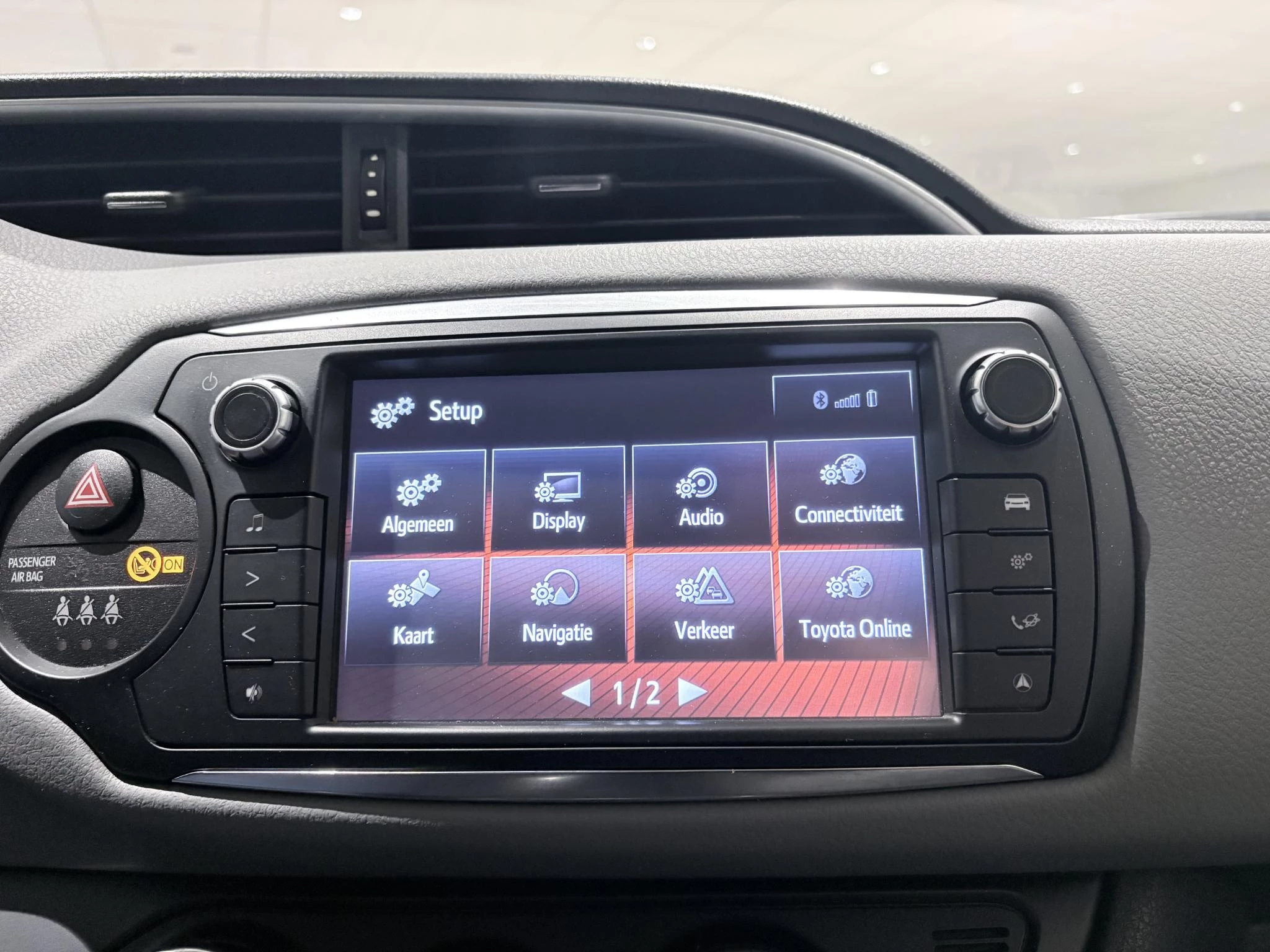 Toyota-Yaris-image-21