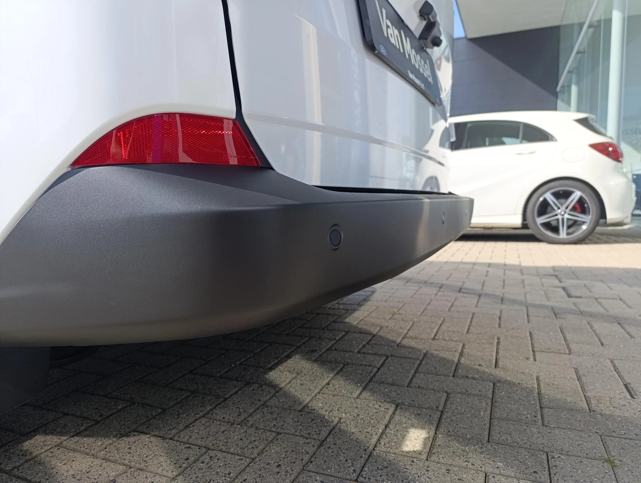 Ford-E-Transit-image-8