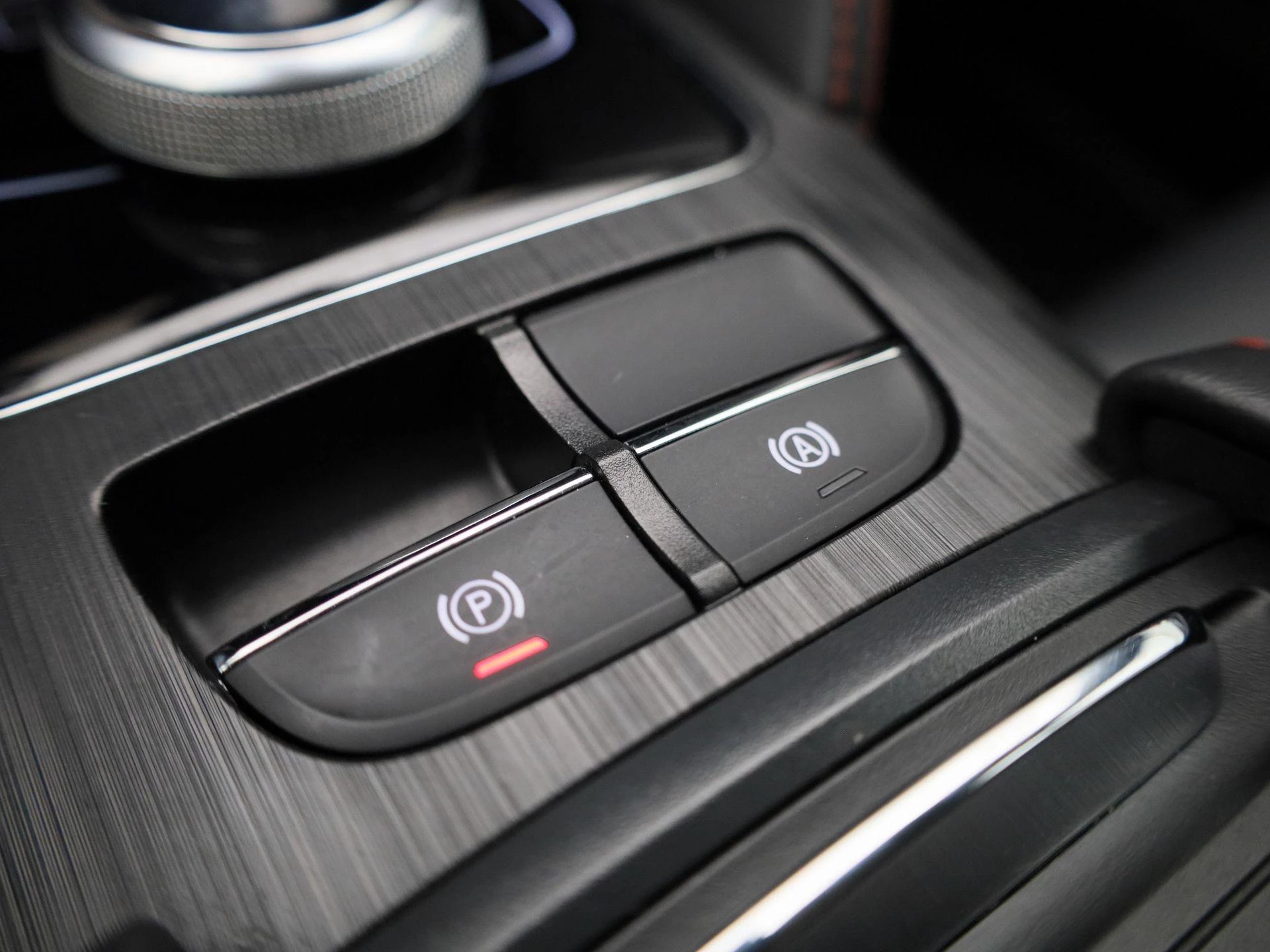 MG ZS EV Long Range Luxury 70 kWh