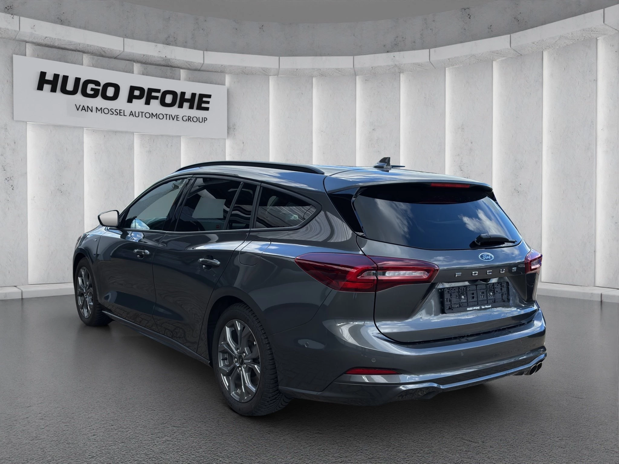 Ford Focus ST-Line X Turnier Aut.*AHK*ACC*HUD*KAM*NAVI*WINTER-PKT.