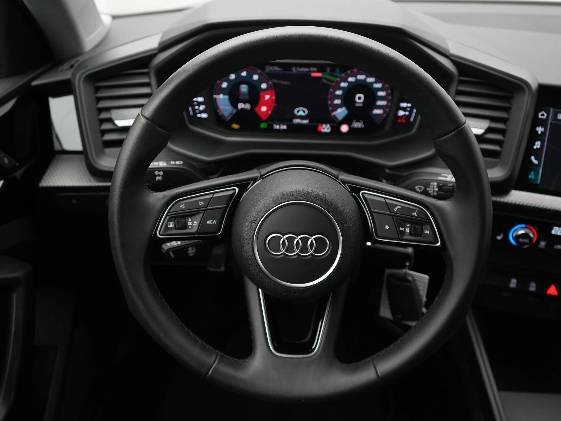 Audi-A1 Sportback-image-7