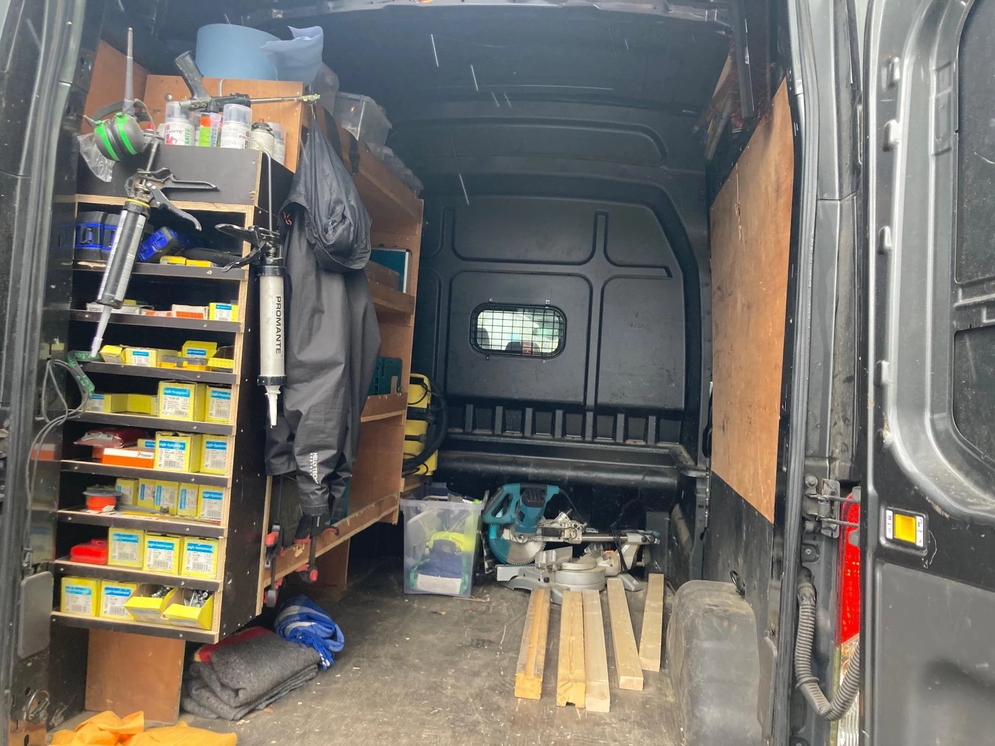 Ford-Transit-image-13