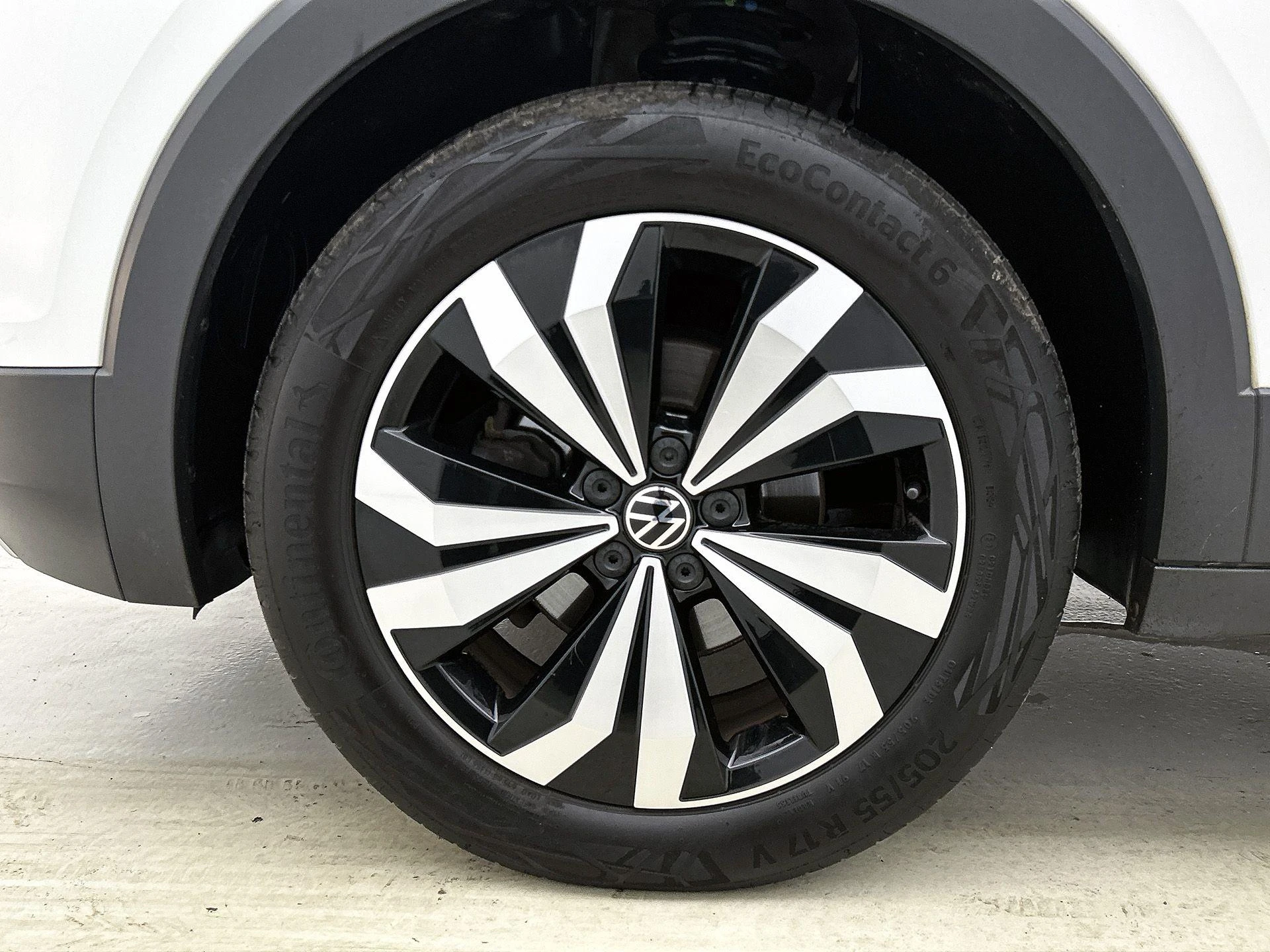 Volkswagen-T-Cross-image-32