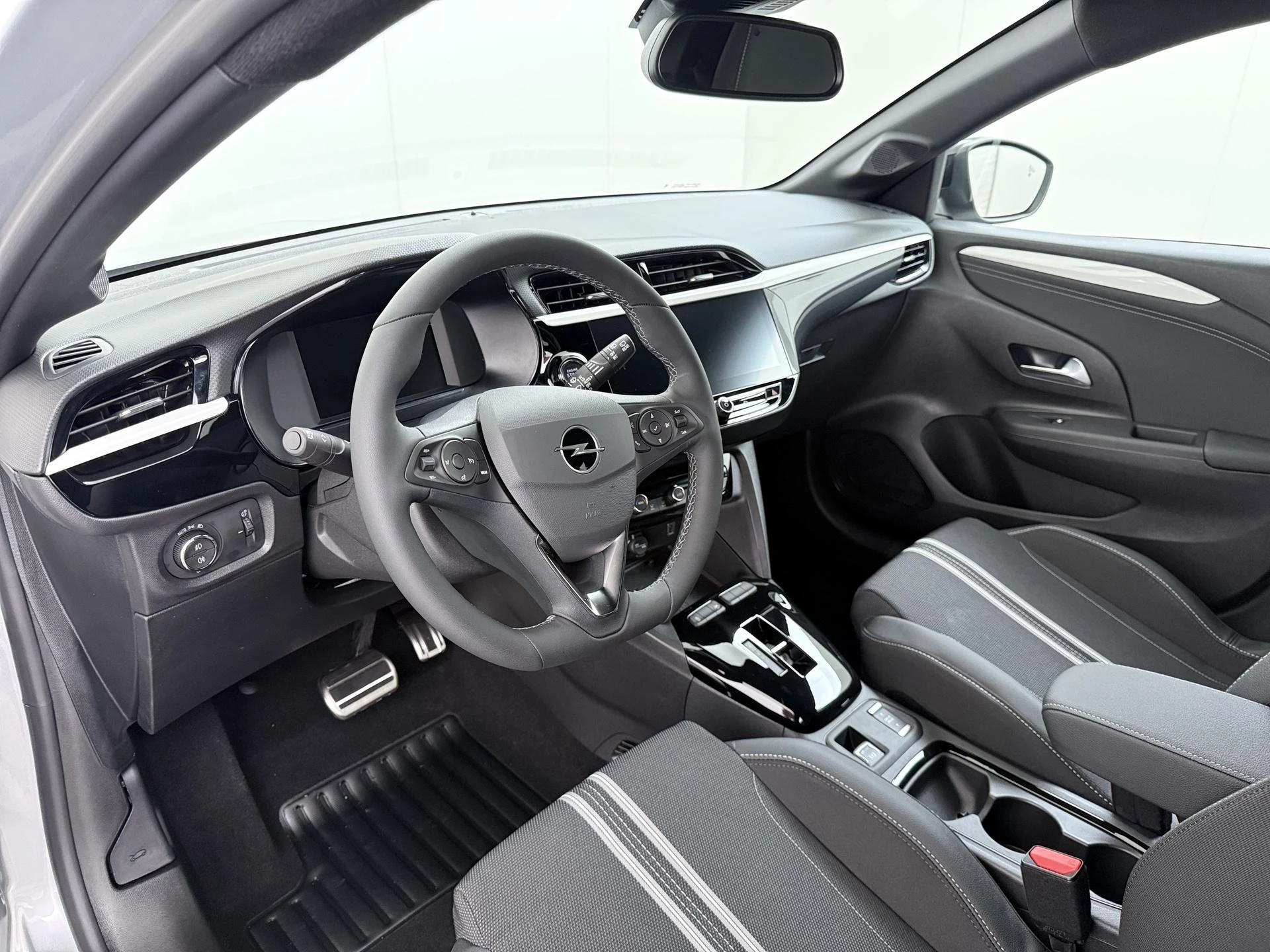 Opel-Corsa-image-12