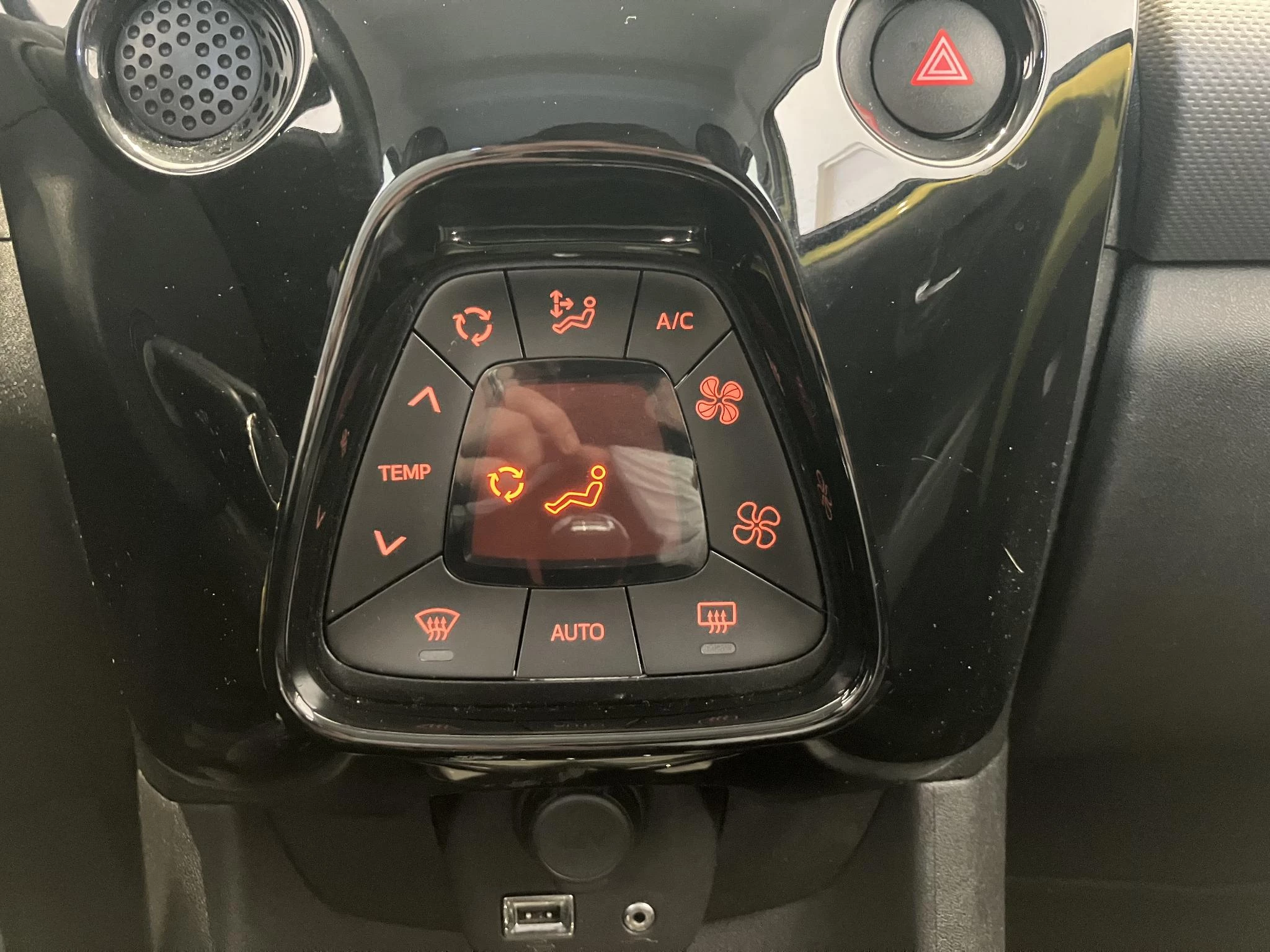 Peugeot 108 1.0 e-VTi Allure