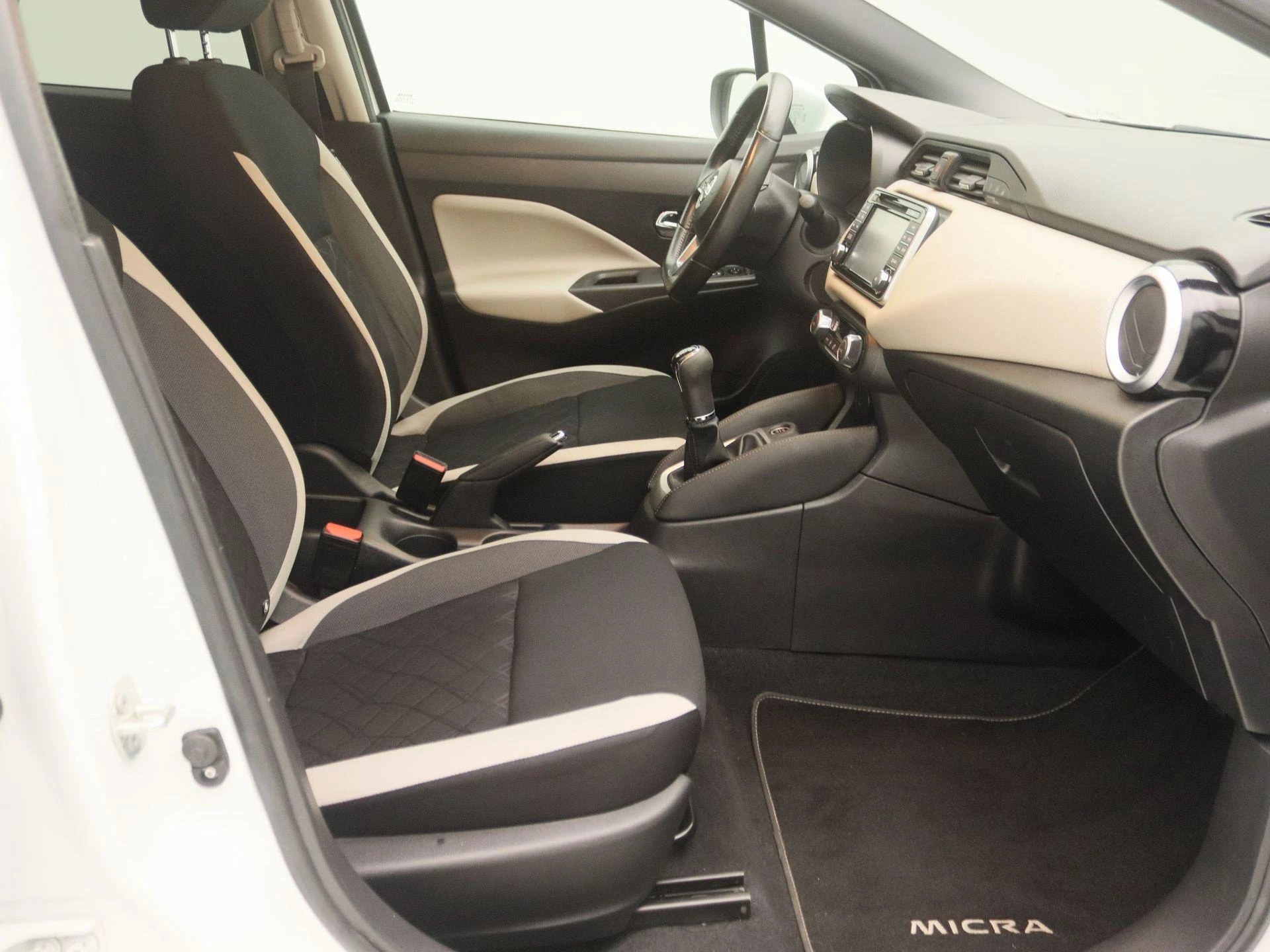 Nissan-Micra-image-22