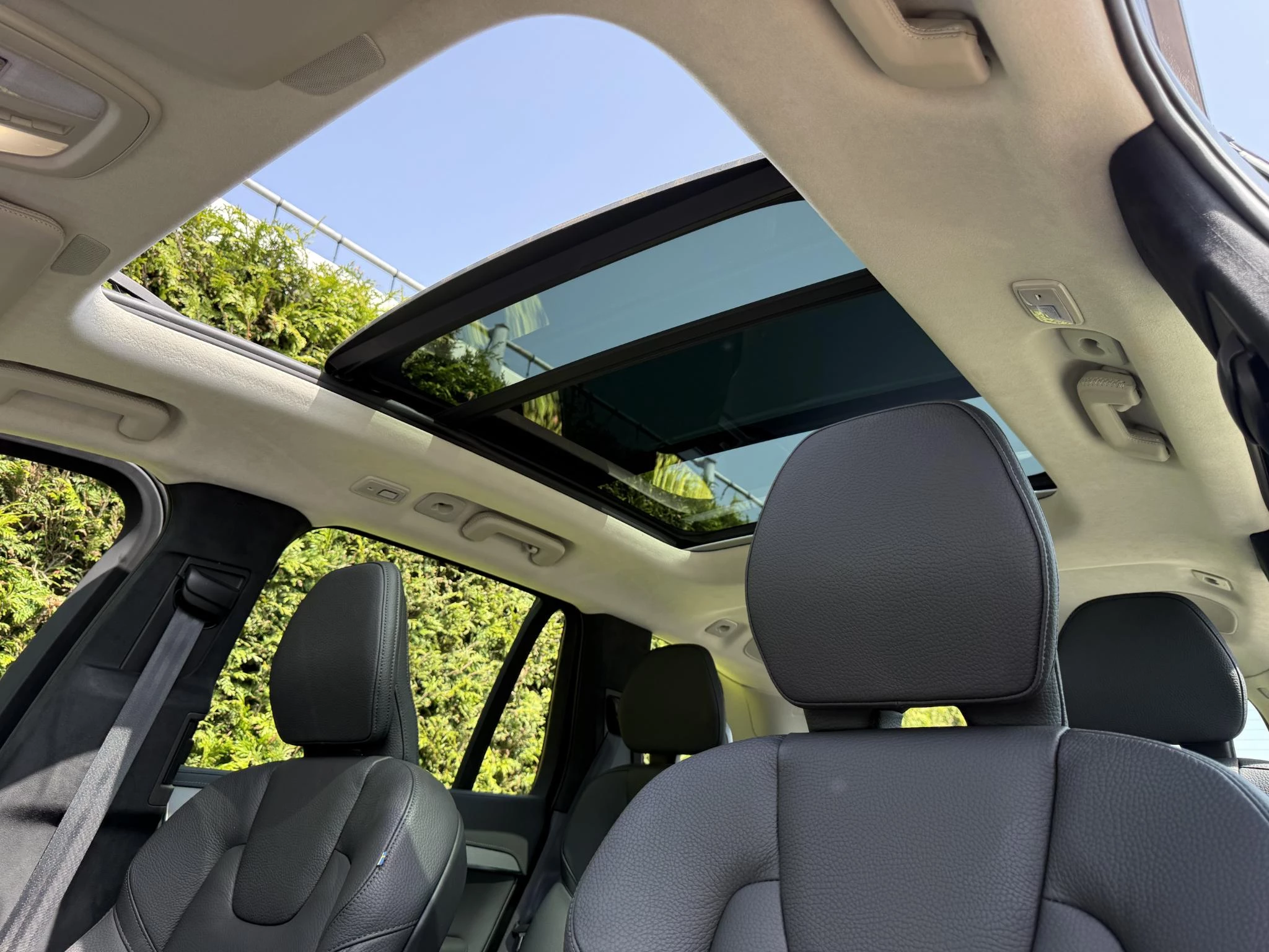 Volvo-XC90-image-3