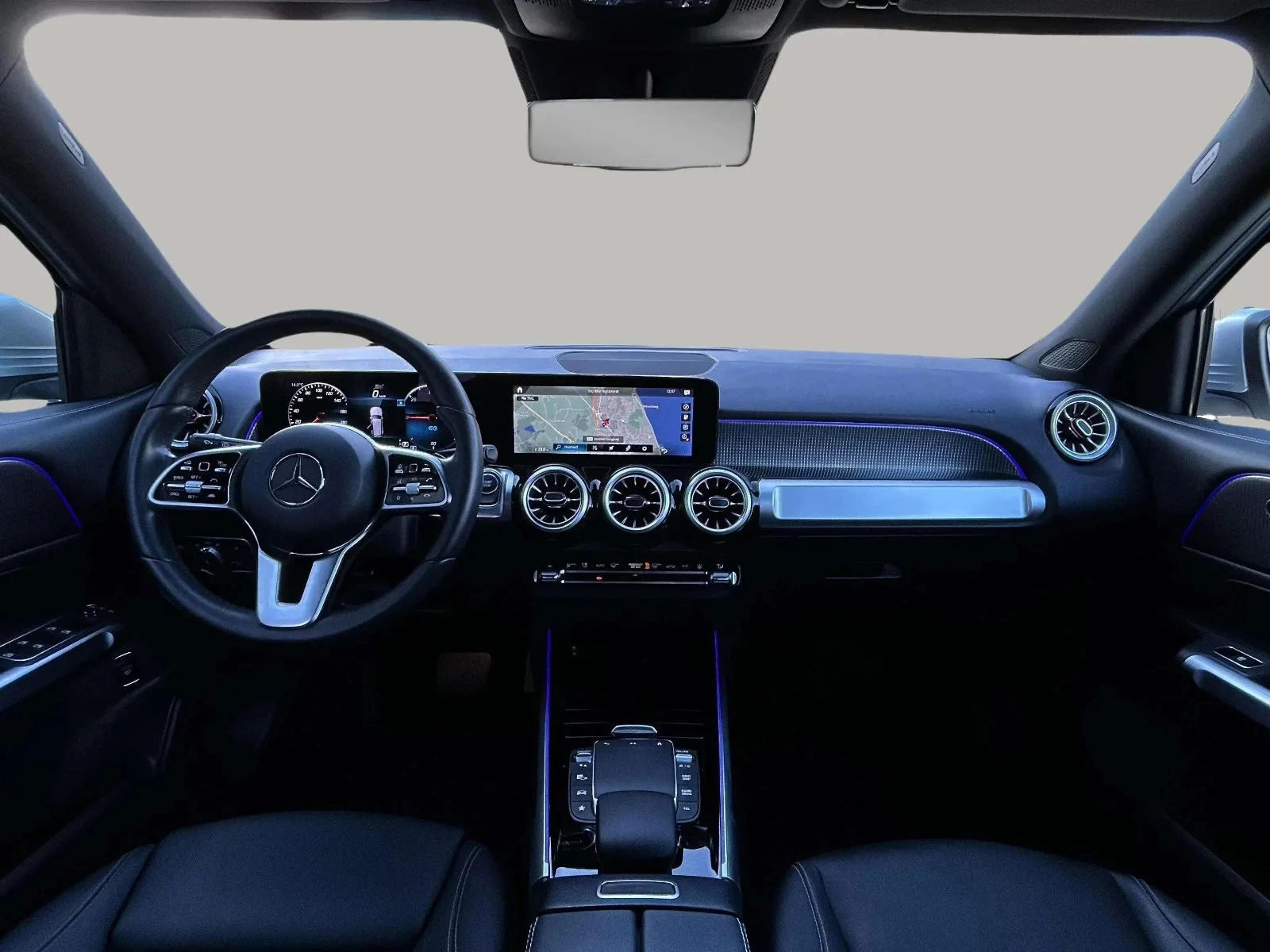 Mercedes-Benz-EQB-image-12