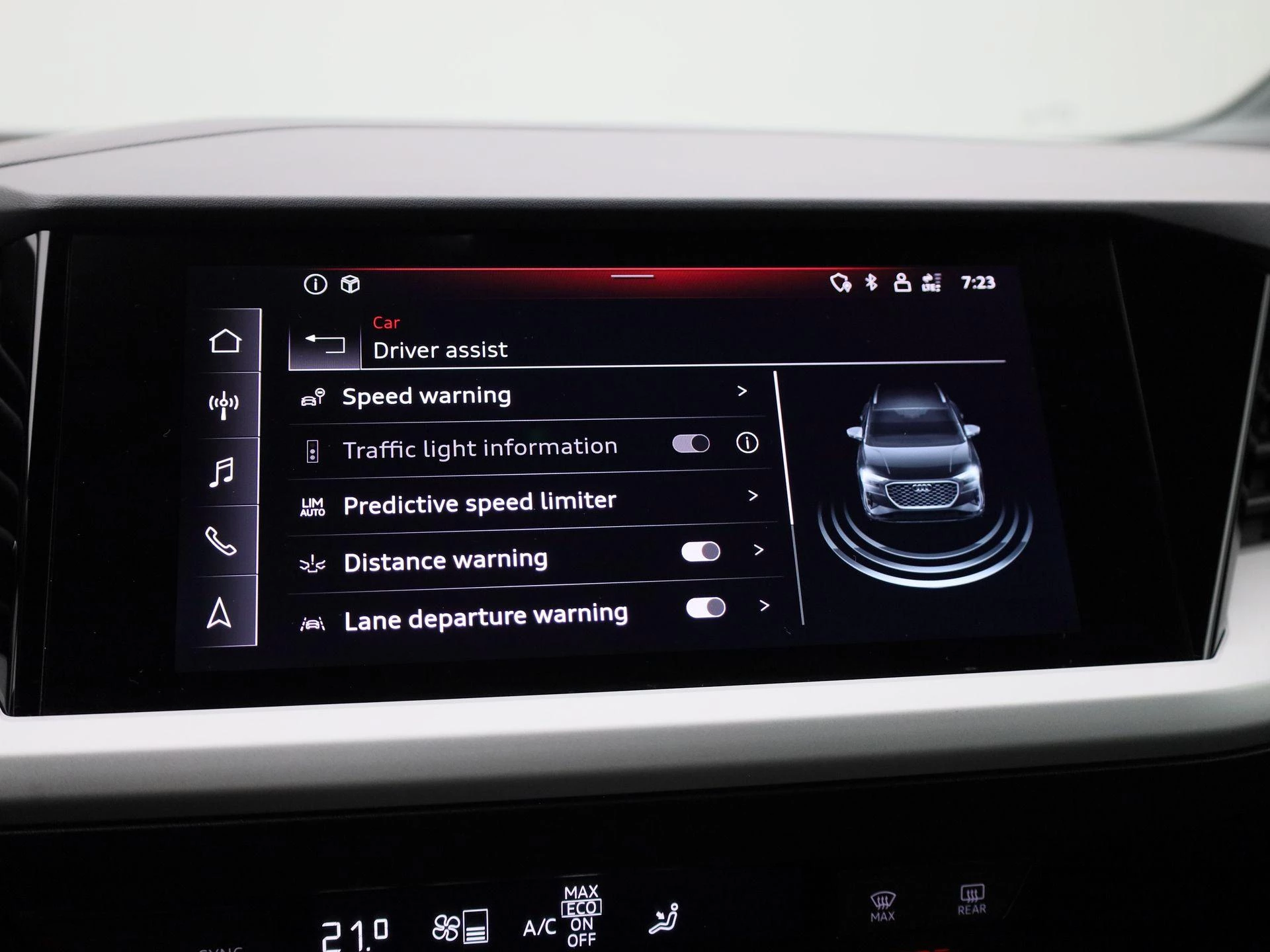 Audi-Q4 e-tron-image-30