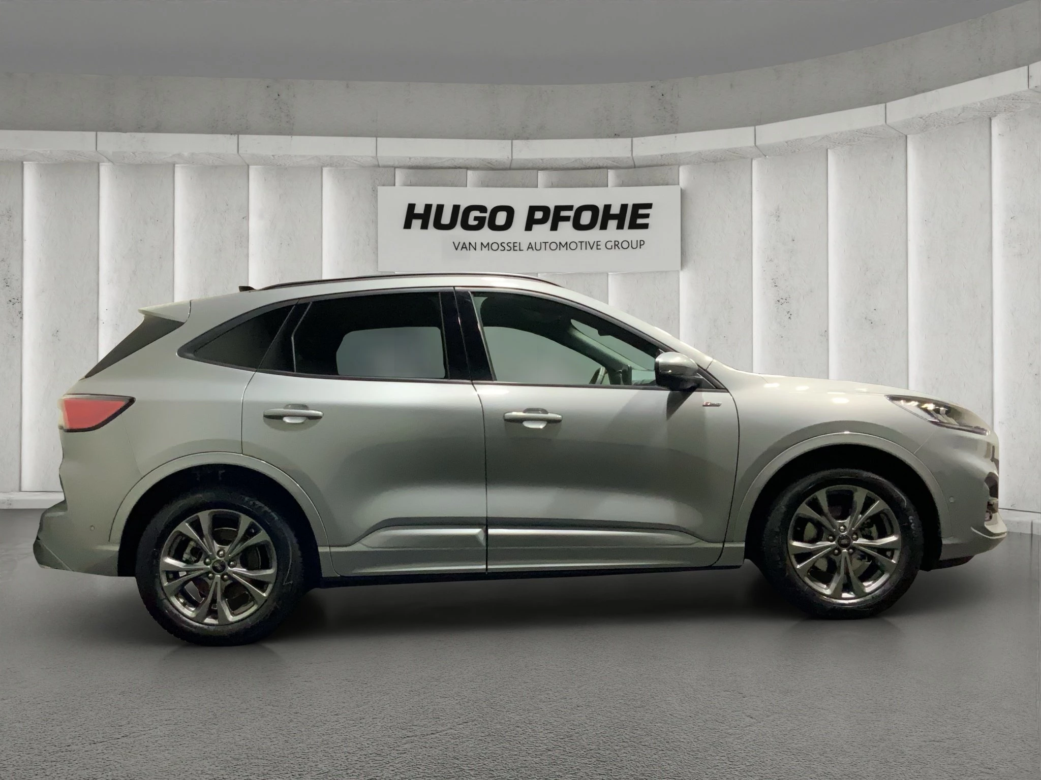 Ford Kuga ST-Line X*PANO*AHK*KAM*ACC*NAVI*SOUND-SYS.