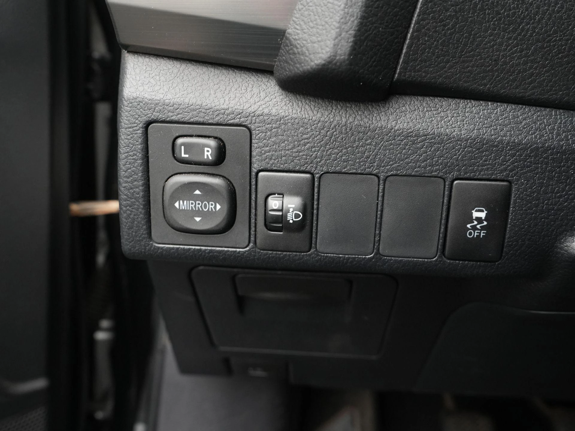 Toyota-Auris-image-24