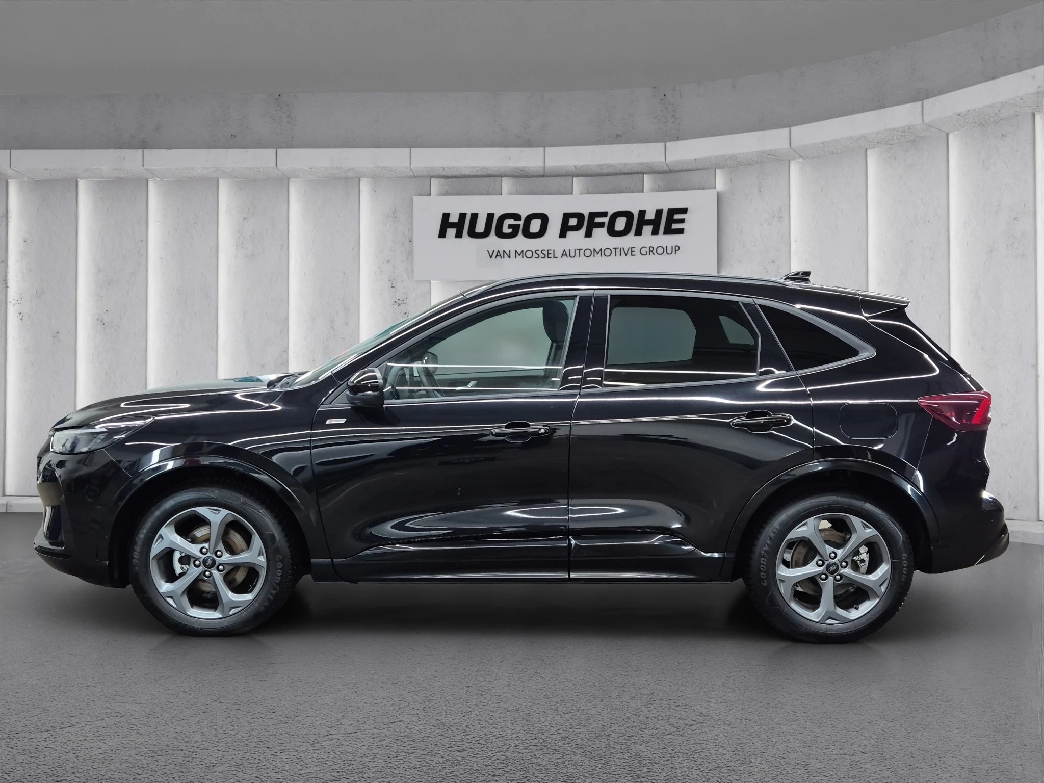 Ford Kuga ST-Line Aut.*KAM*LED-MATRIX*NAVI*GRA*WINTER-PKT.