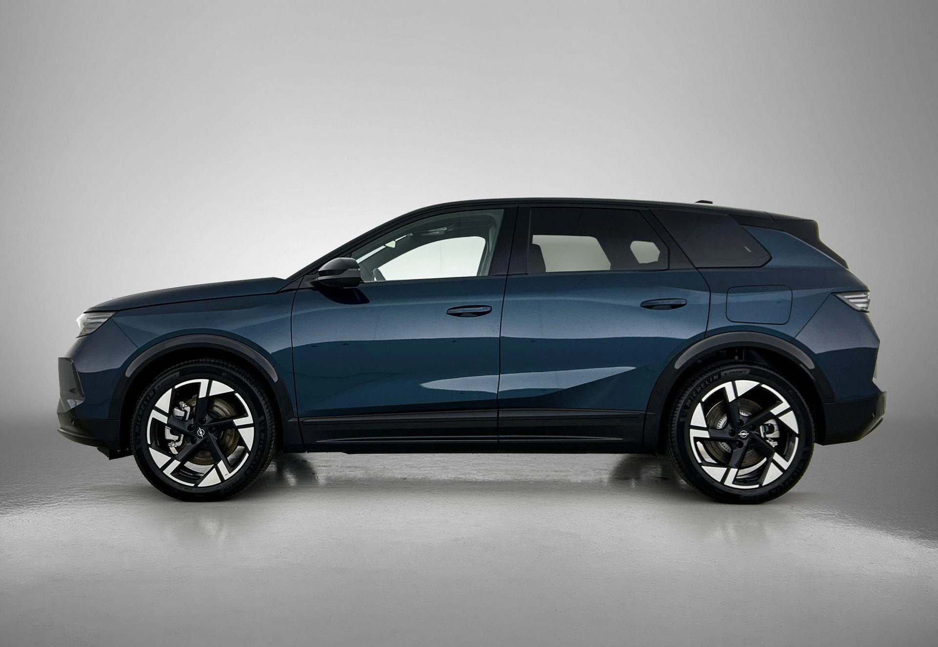 Opel-Grandland-image-1