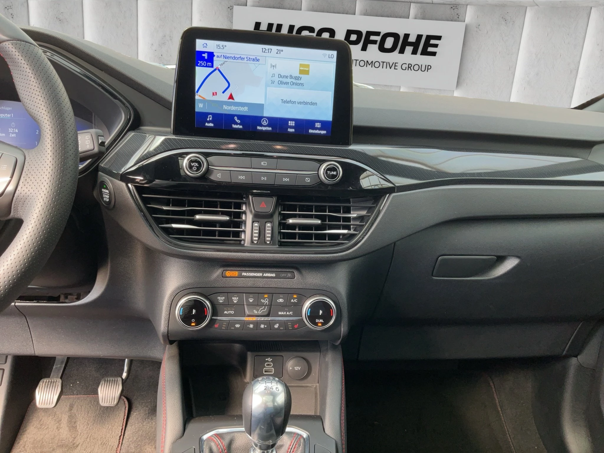 Ford Kuga ST-Line X*PANO*AHK*KAM*ACC*NAVI*SOUND-SYS.