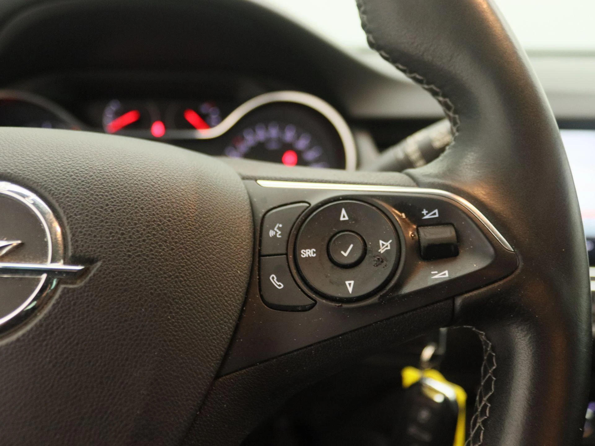 Opel-Crossland-image-16