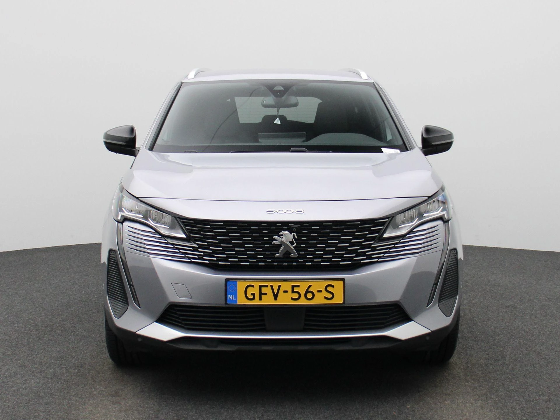 Peugeot-5008-image-2