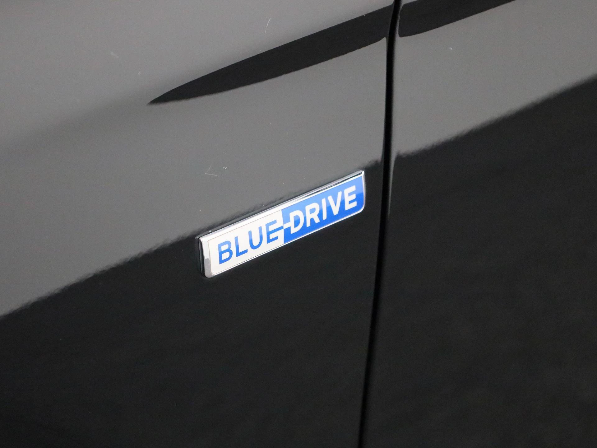 Hyundai-IONIQ-image-14