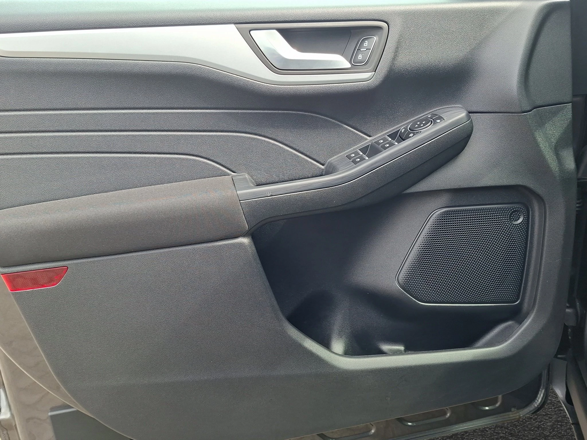 Ford Kuga Cool & Connect 1.5 EB LED | AHK | GJR | SHZ | PDC | Navi | Klima | BT