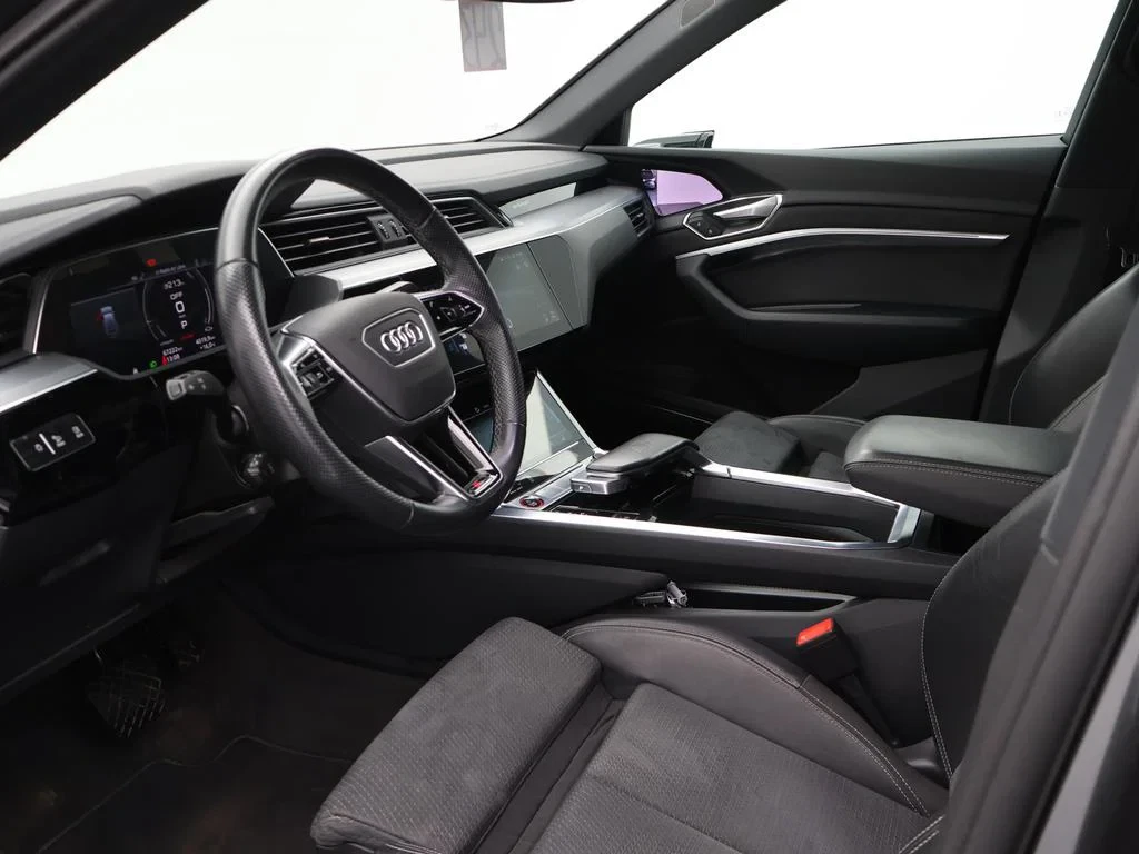 Audi-e-tron-image-12