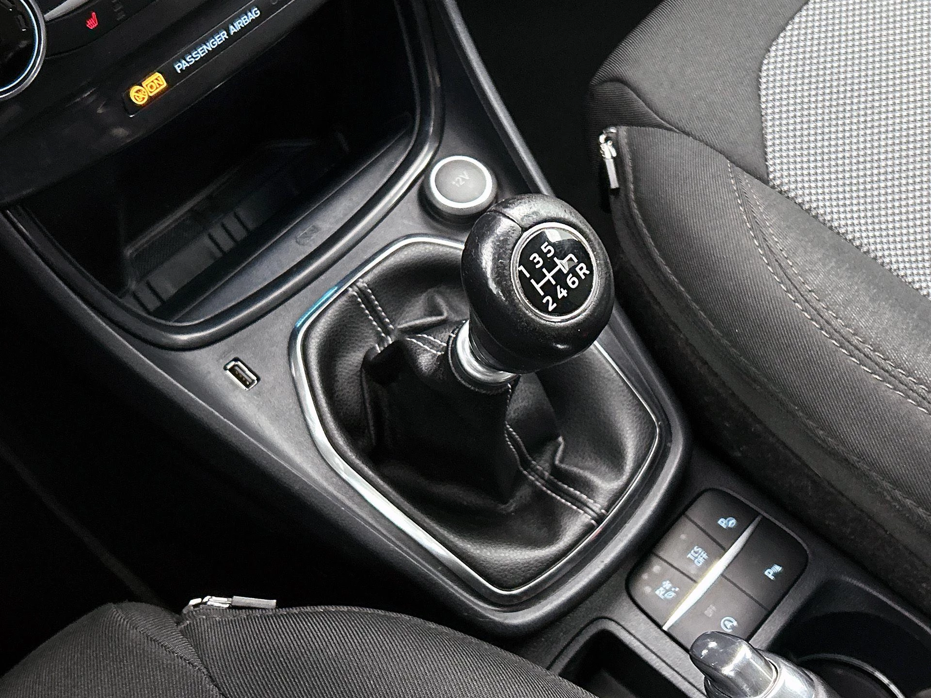 Ford-Puma-image-8