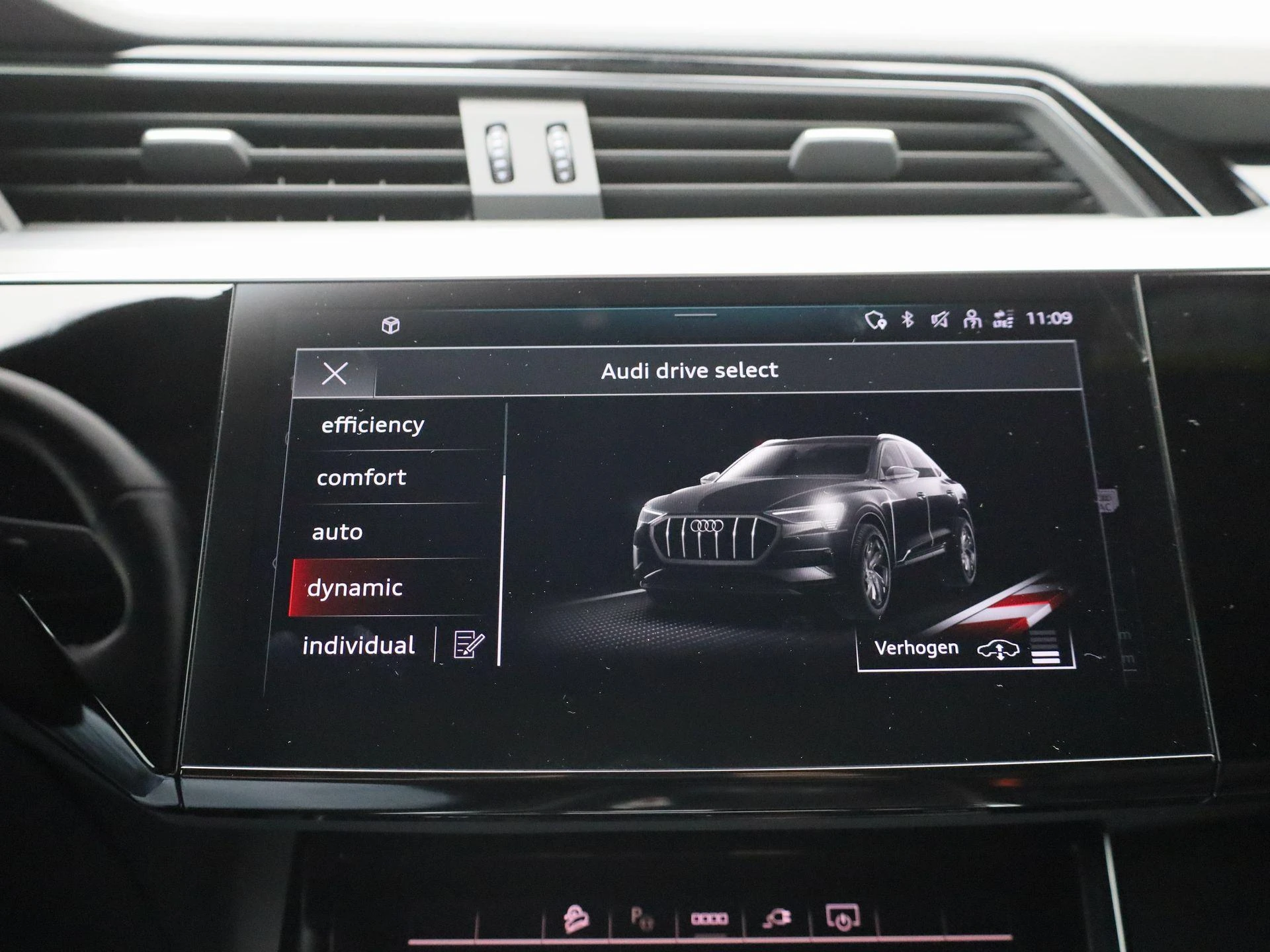 Audi-e-tron-image-22