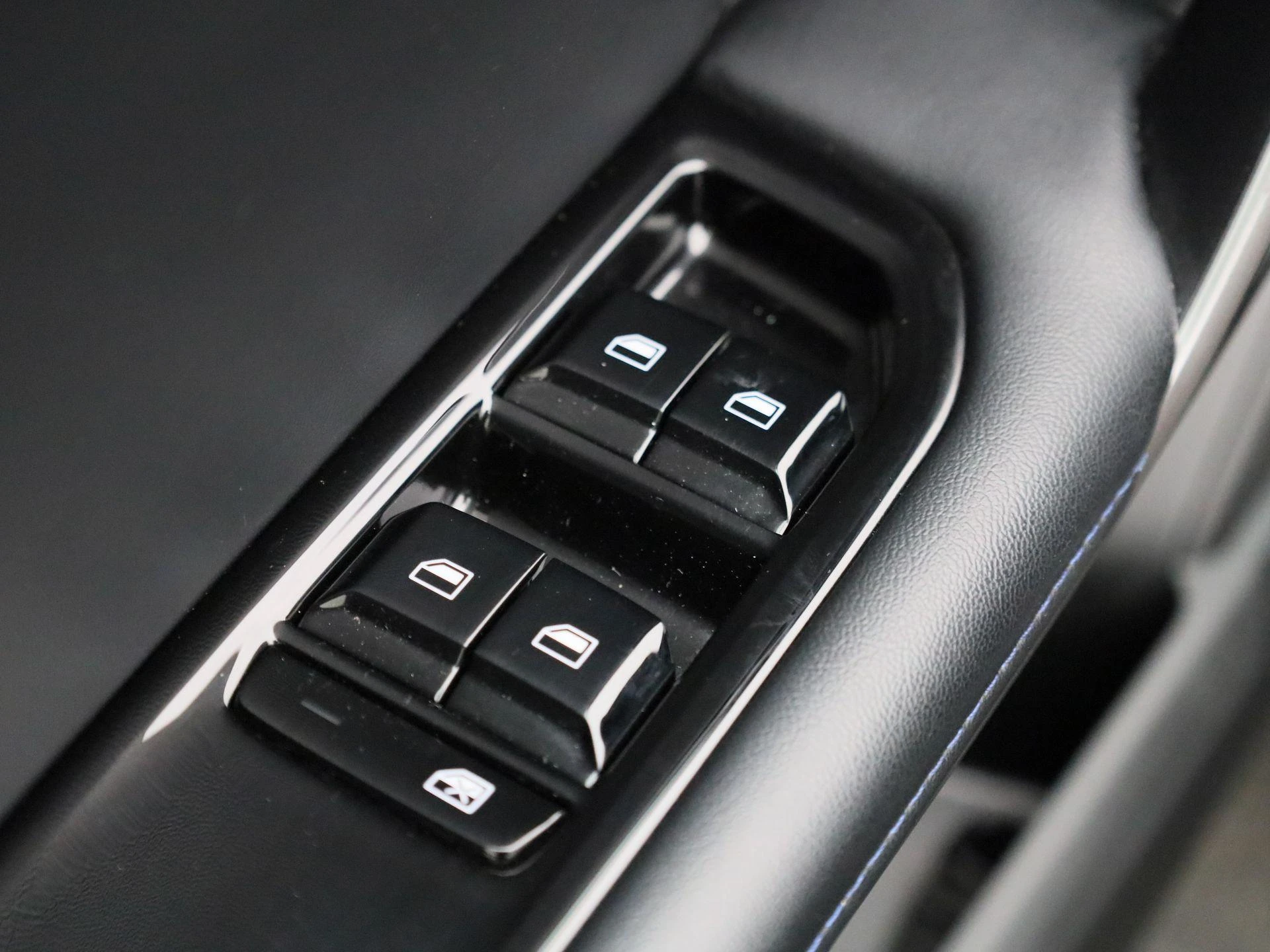 MG MG4 EV Electric Luxury 64 kWh