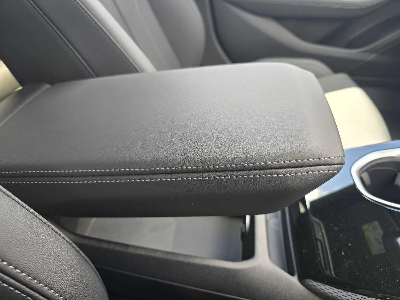 Audi-A6-image-19