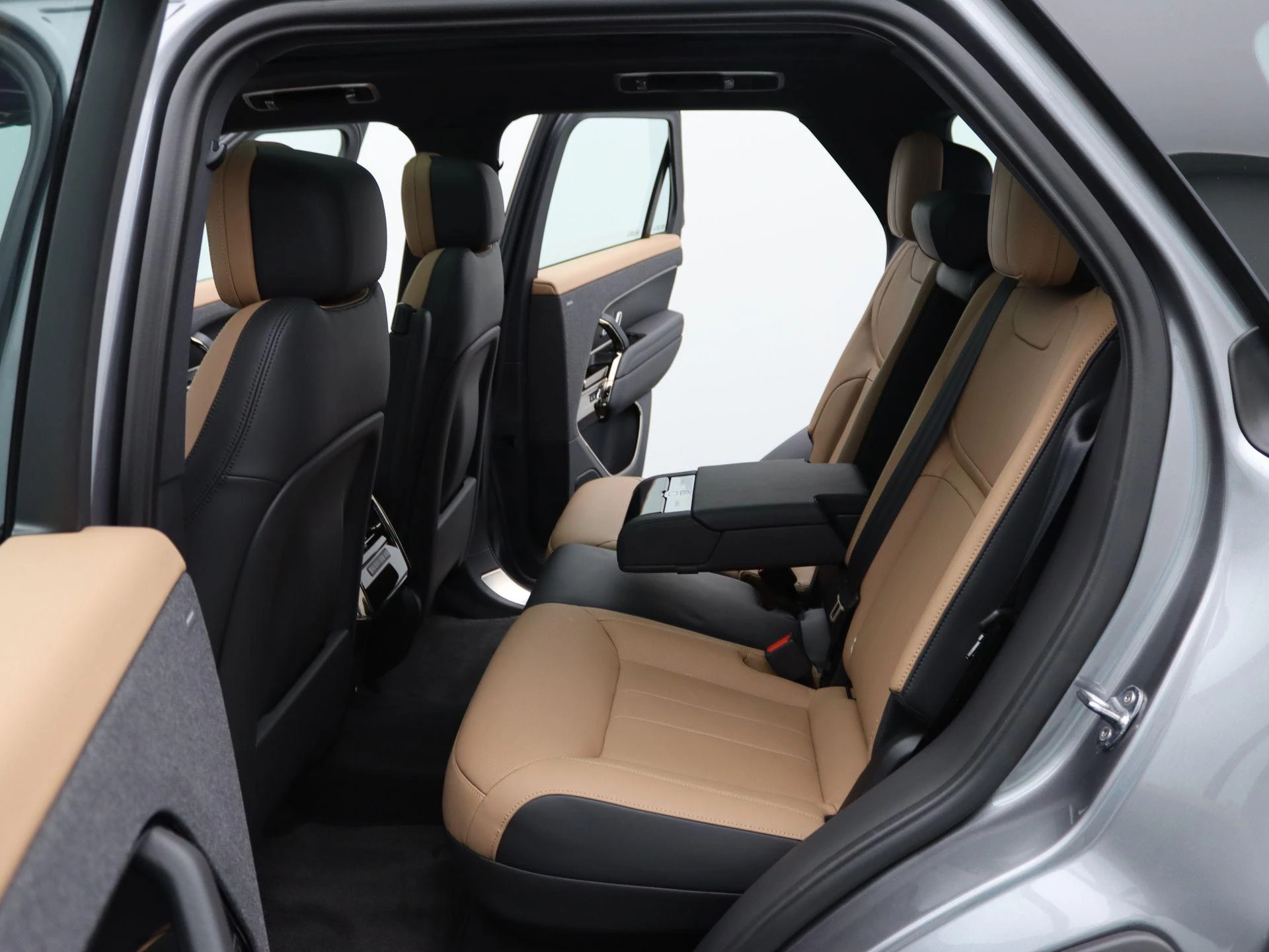 Land Rover-Range Rover Sport-image-12