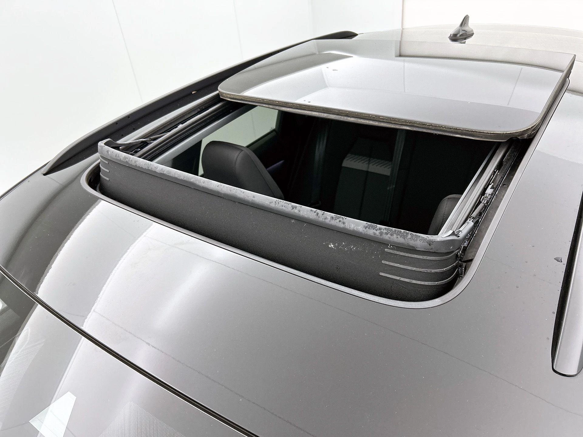 Audi-Q4 e-tron-image-30