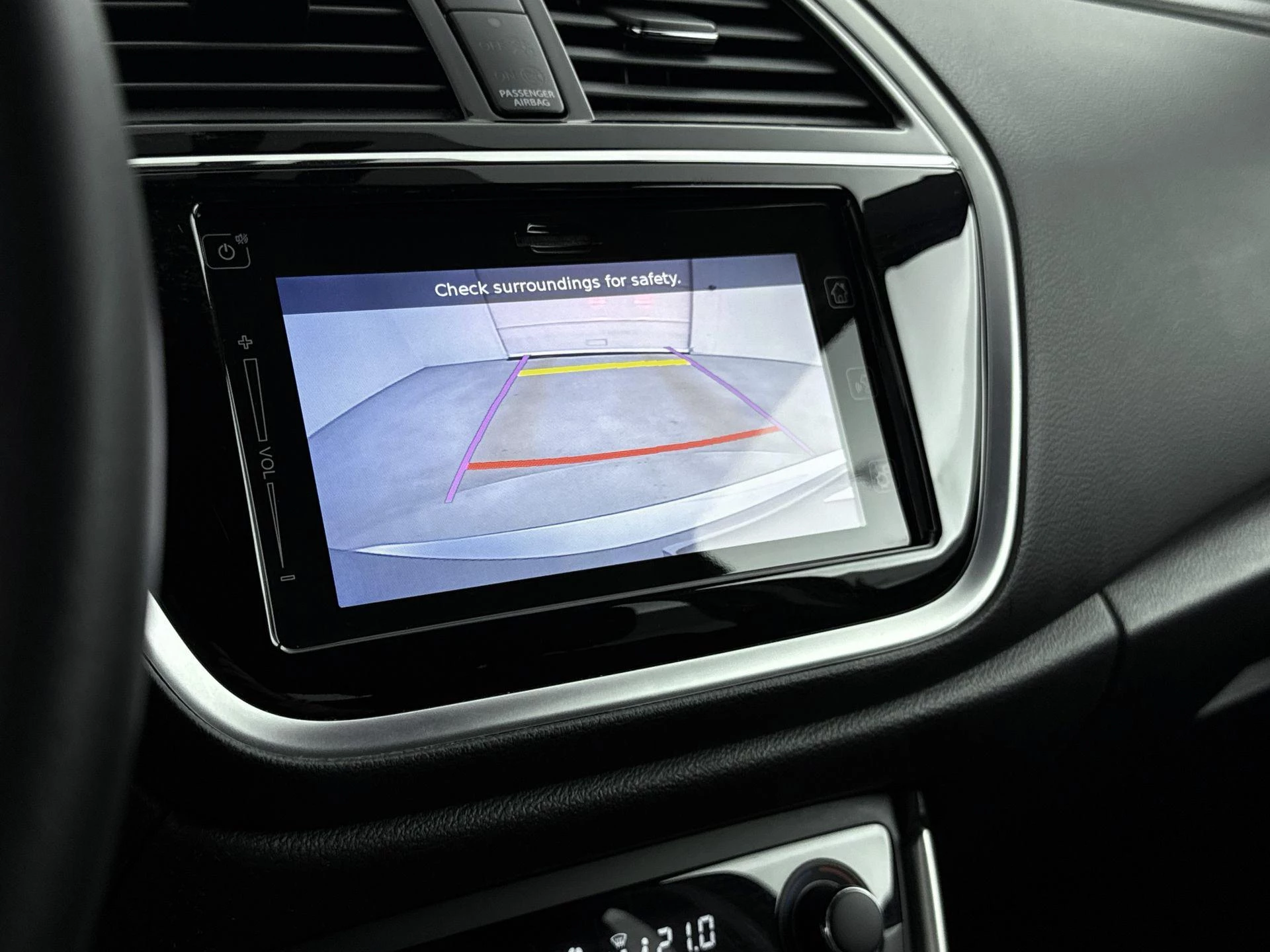 Suzuki-S-Cross-image-18