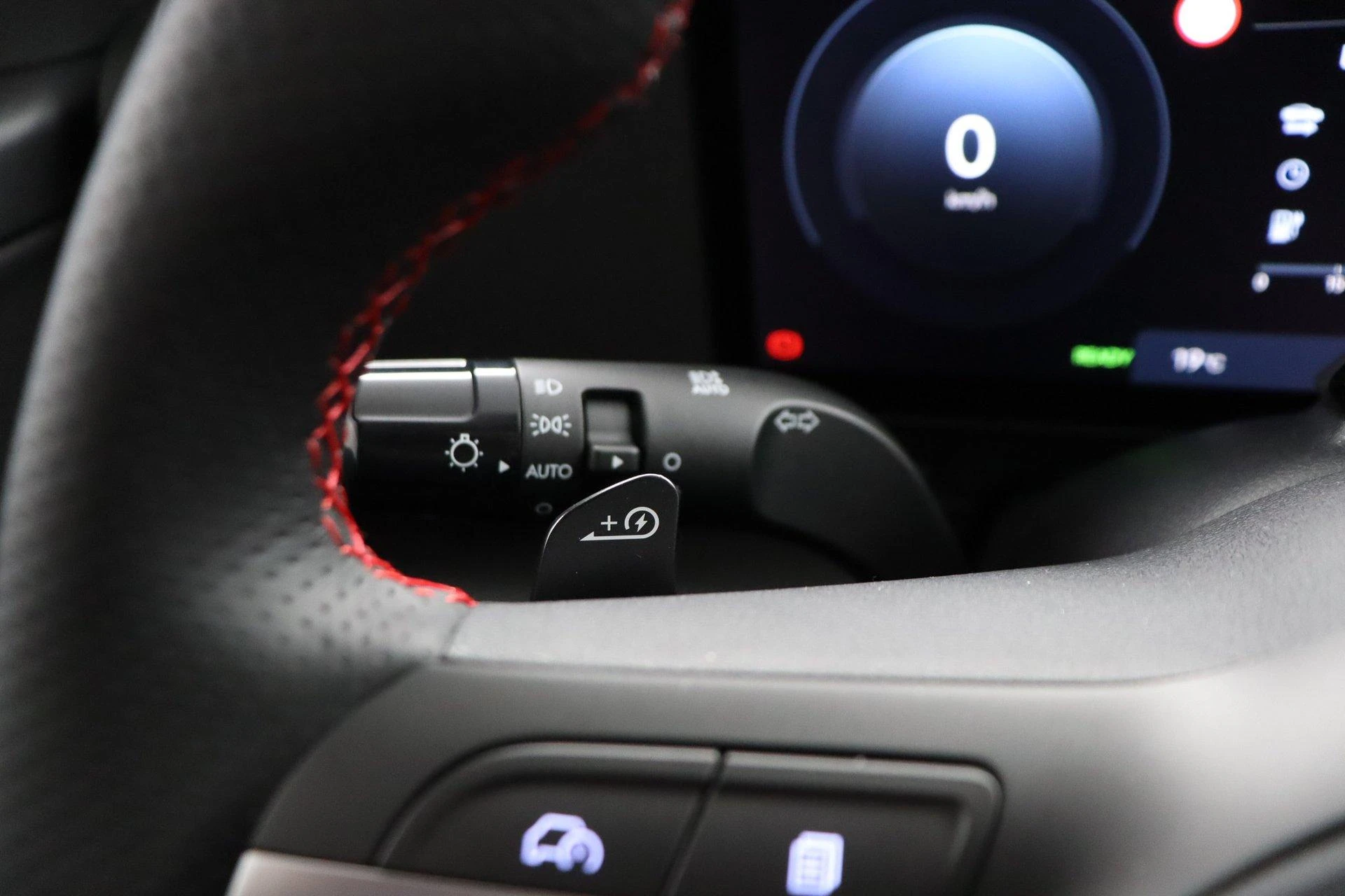 Hyundai-Kona-image-47