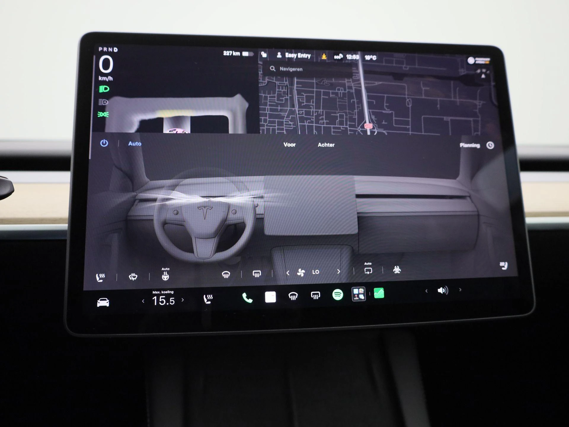 Tesla-Model Y-image-15
