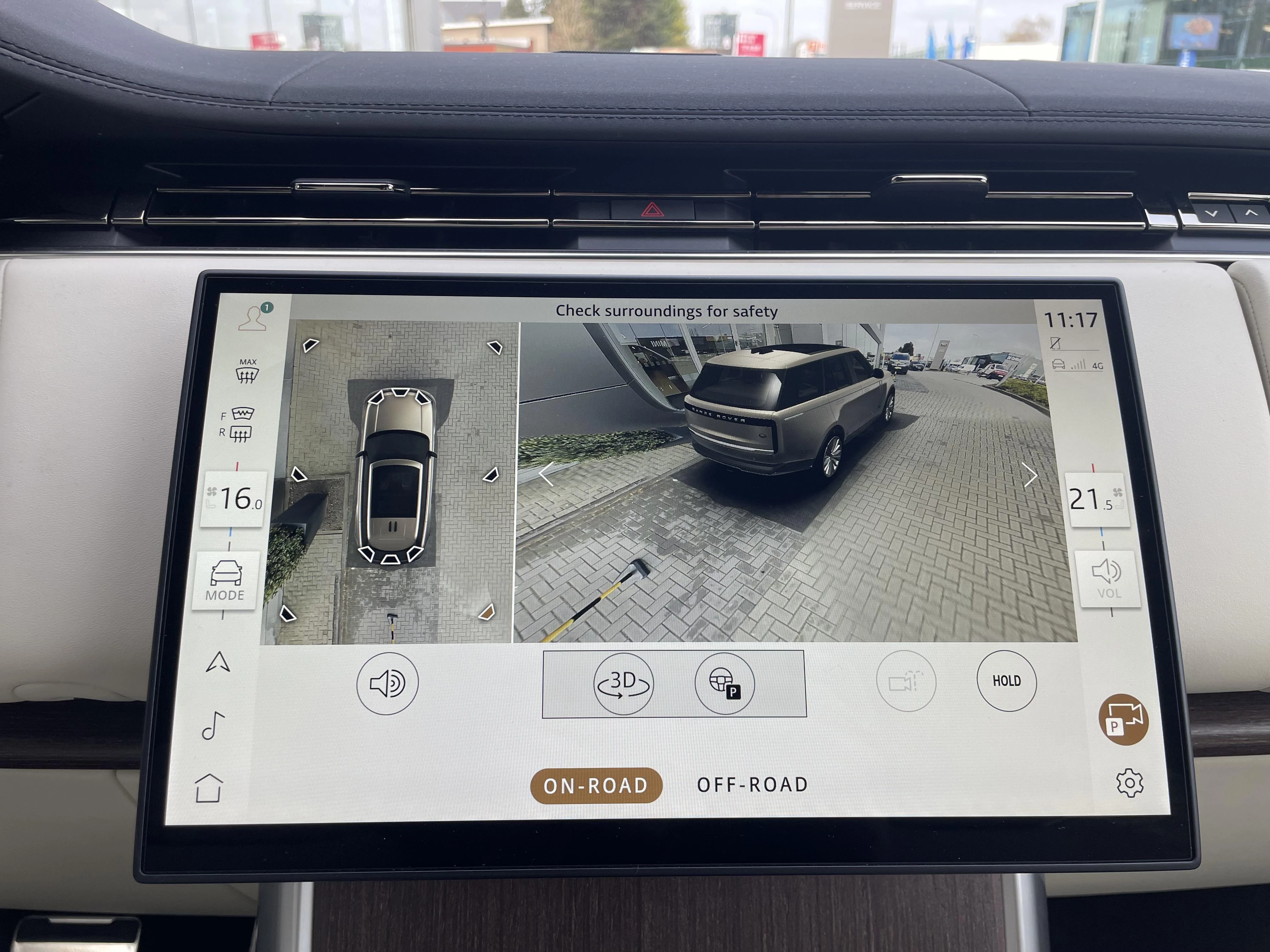 Land Rover Range Rover SWB P460e SE