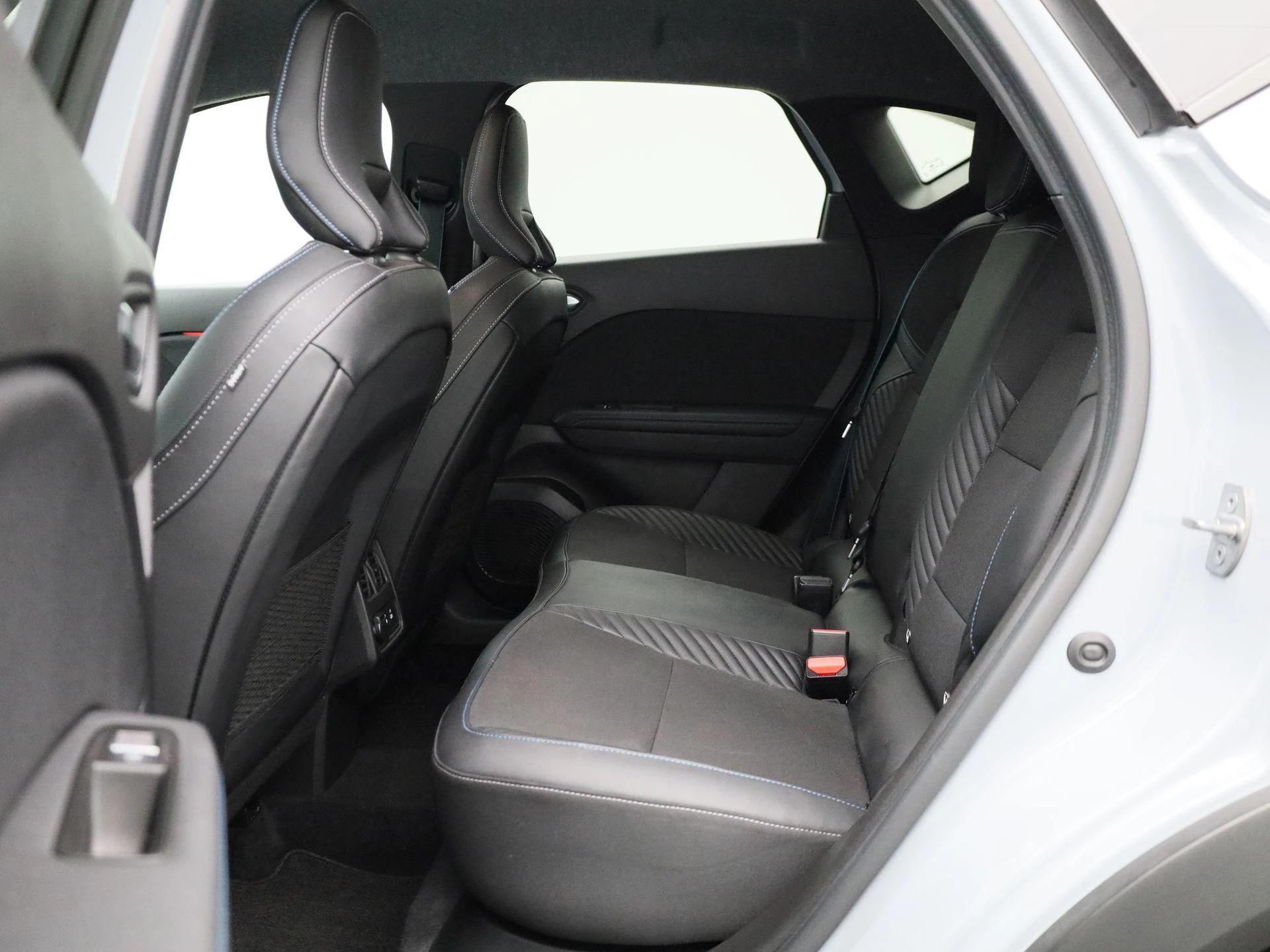 Renault-Captur-image-11