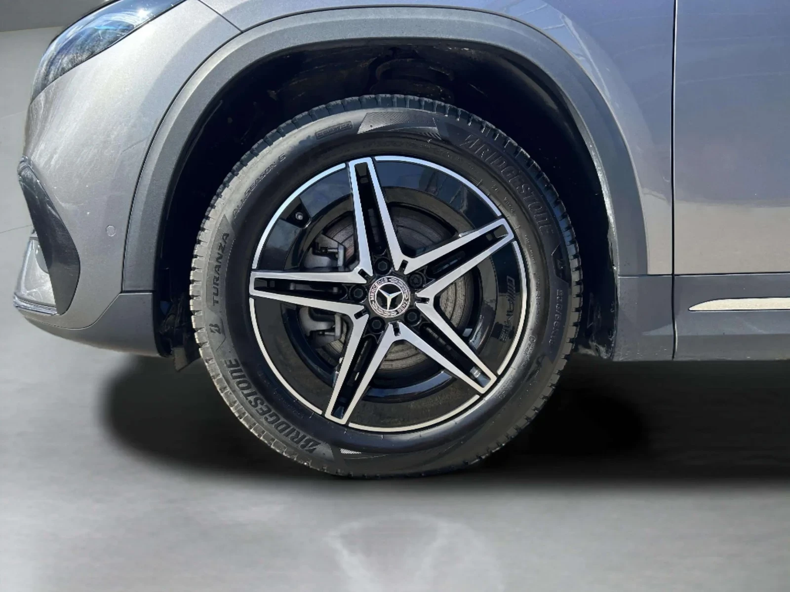 Mercedes-Benz-EQA-image-8