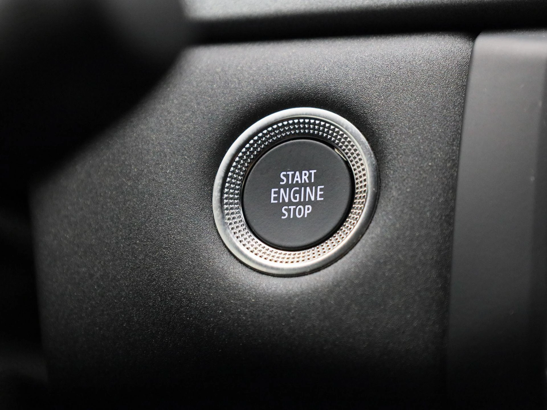 Renault-Captur-image-17